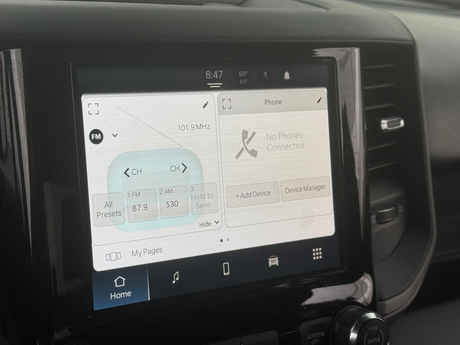 Thumbnail: 2025 RAM 1500 - 3