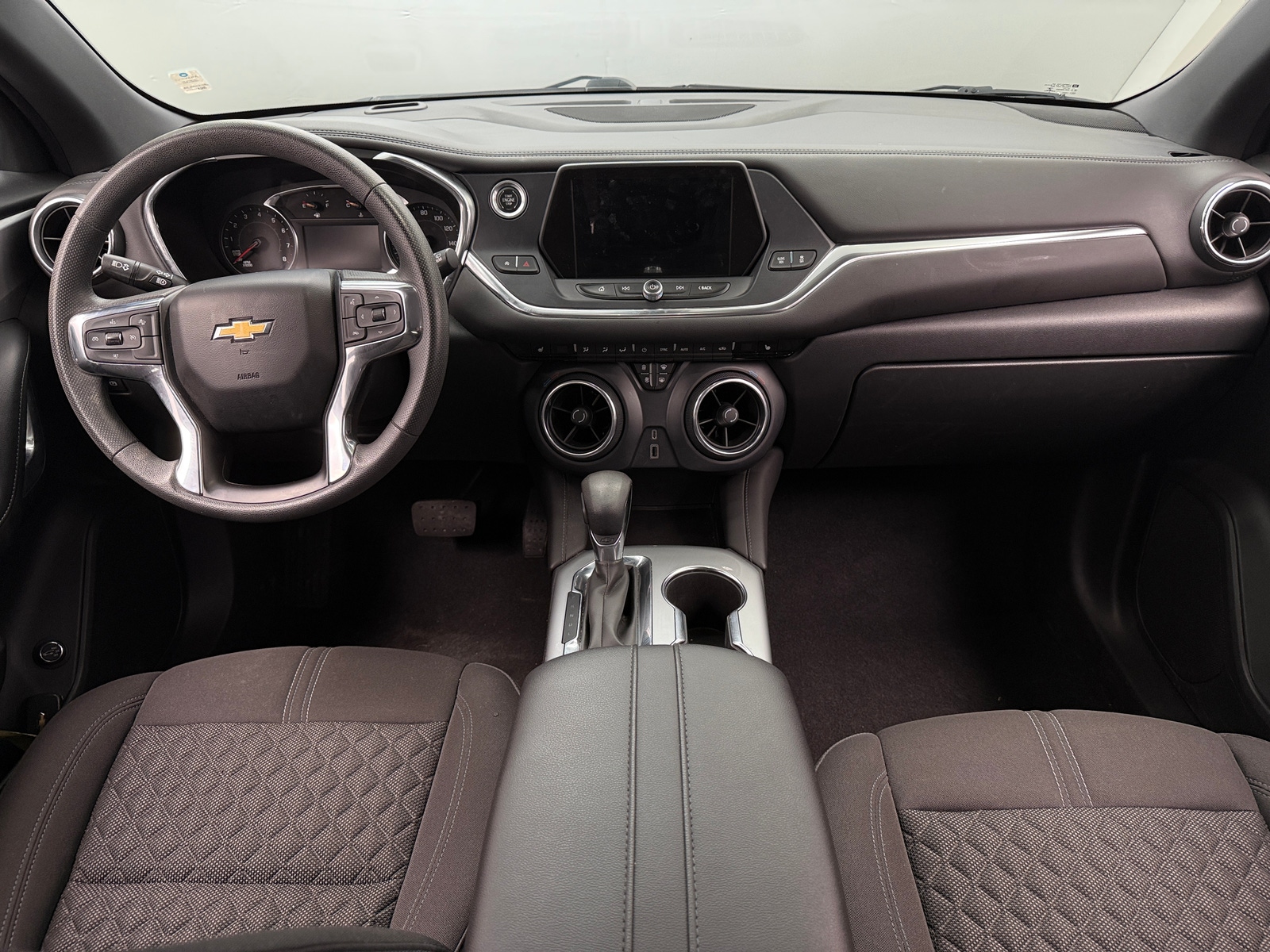 Thumbnail: 2022 Chevrolet Blazer - 3