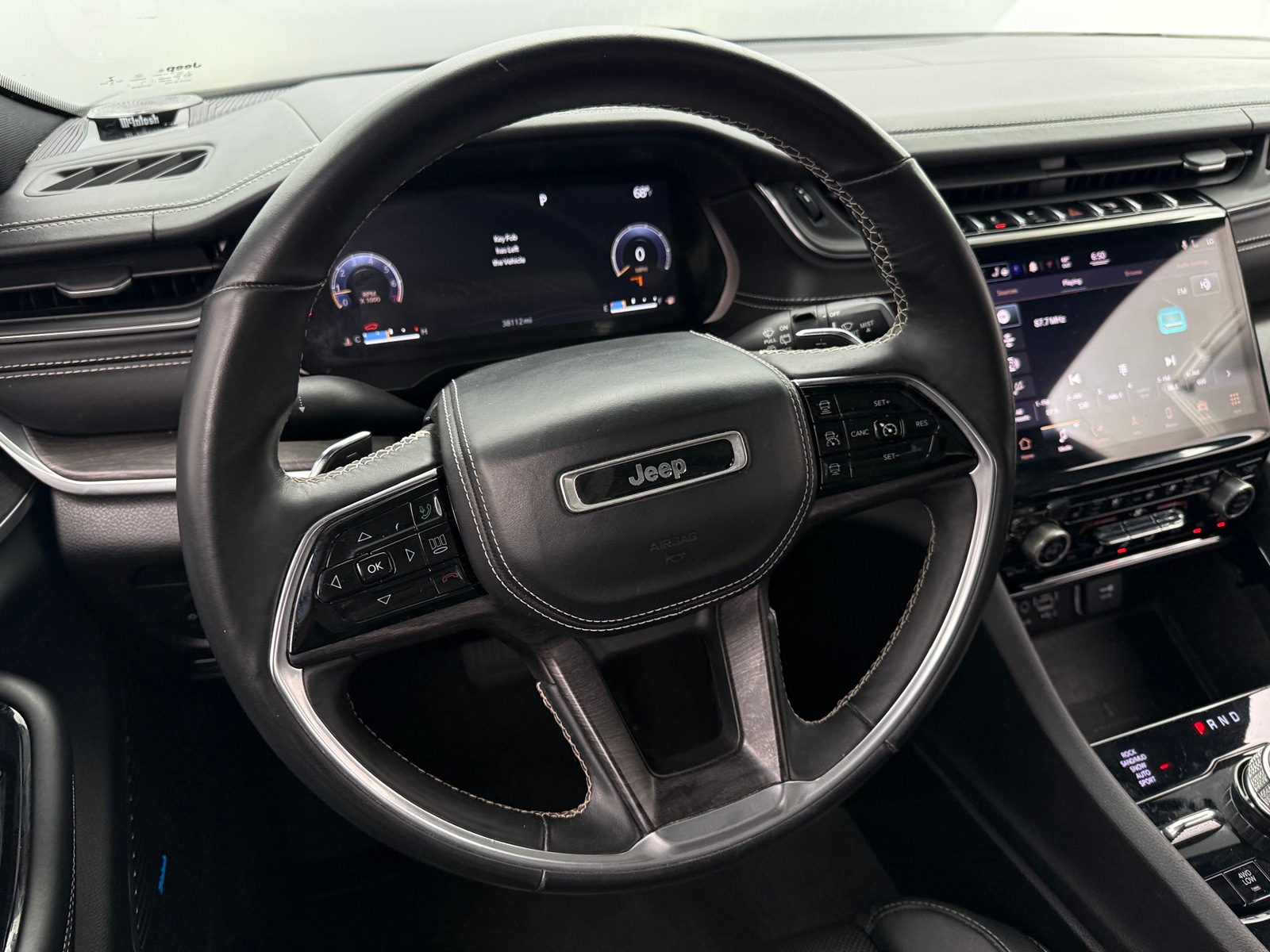 Thumbnail: 2021 Jeep Grand Cherokee L - 4