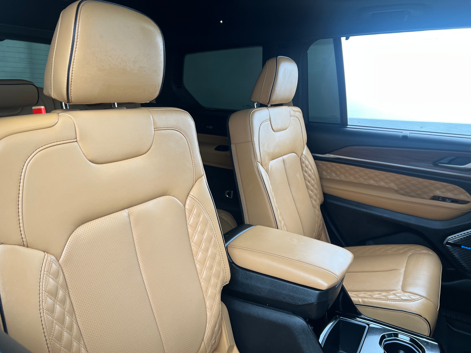 Thumbnail: 2024 Jeep Grand Cherokee L - 5