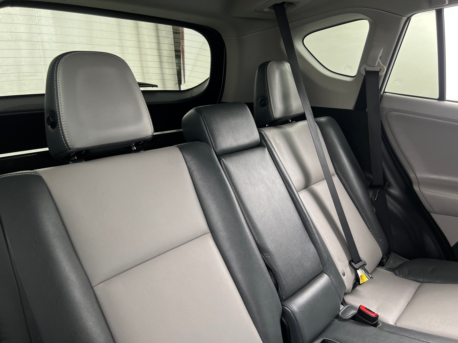 Thumbnail: 2013 Toyota RAV4 - 6