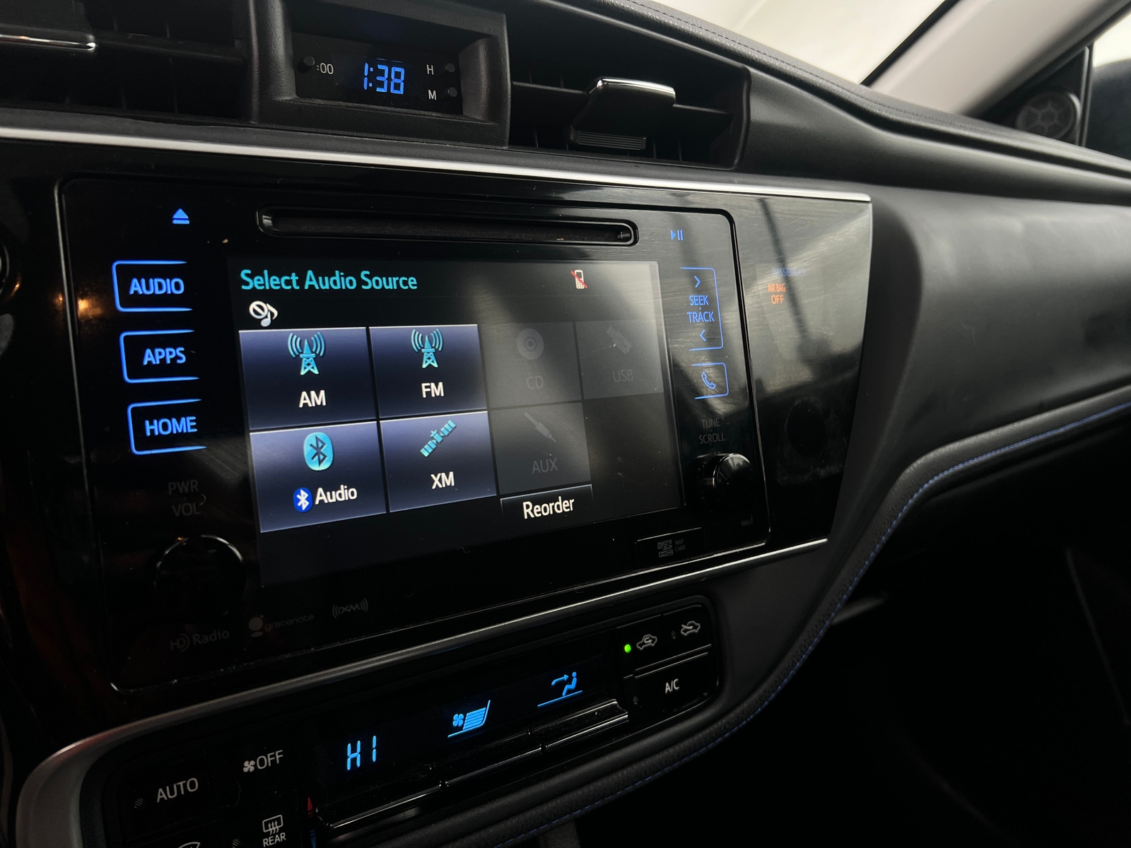 Thumbnail: 2018 Toyota Corolla - 4