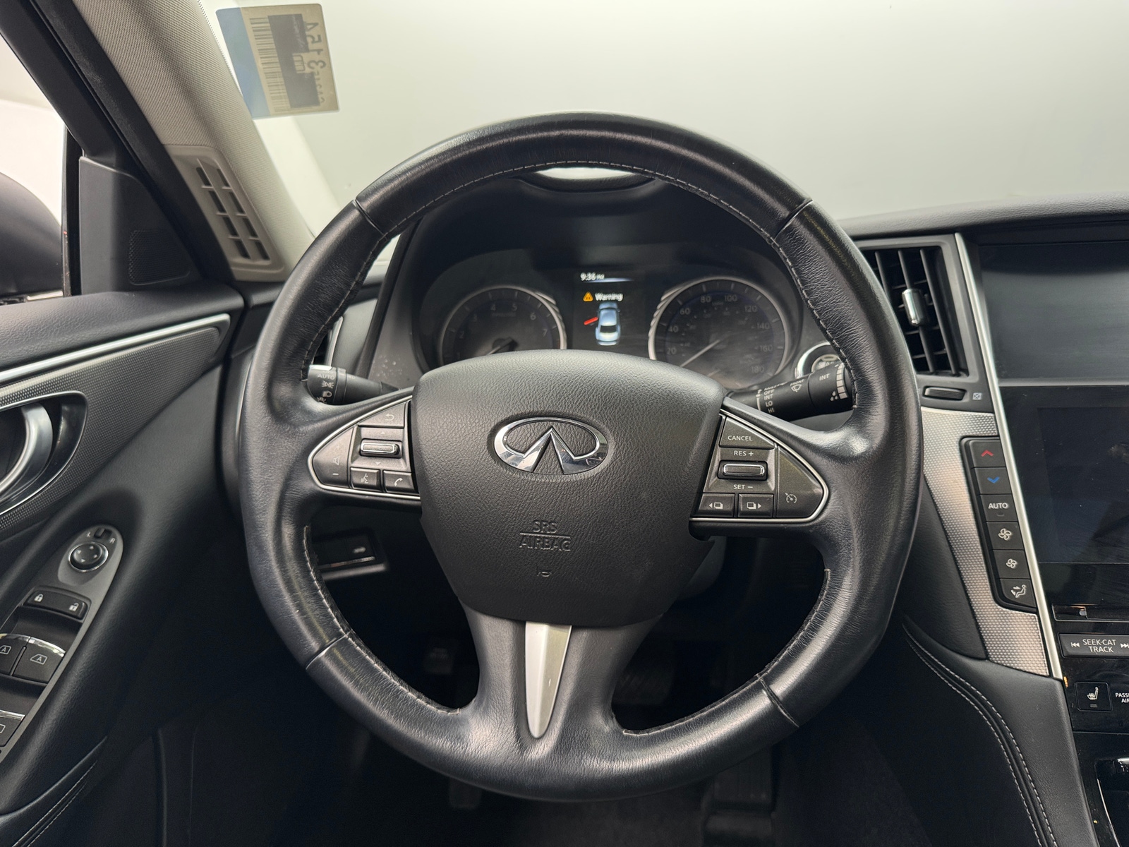 Thumbnail: 2014 INFINITI Q50 - 4