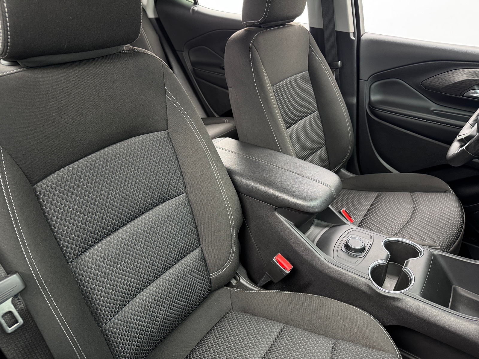 Thumbnail: 2024 GMC Terrain - 2