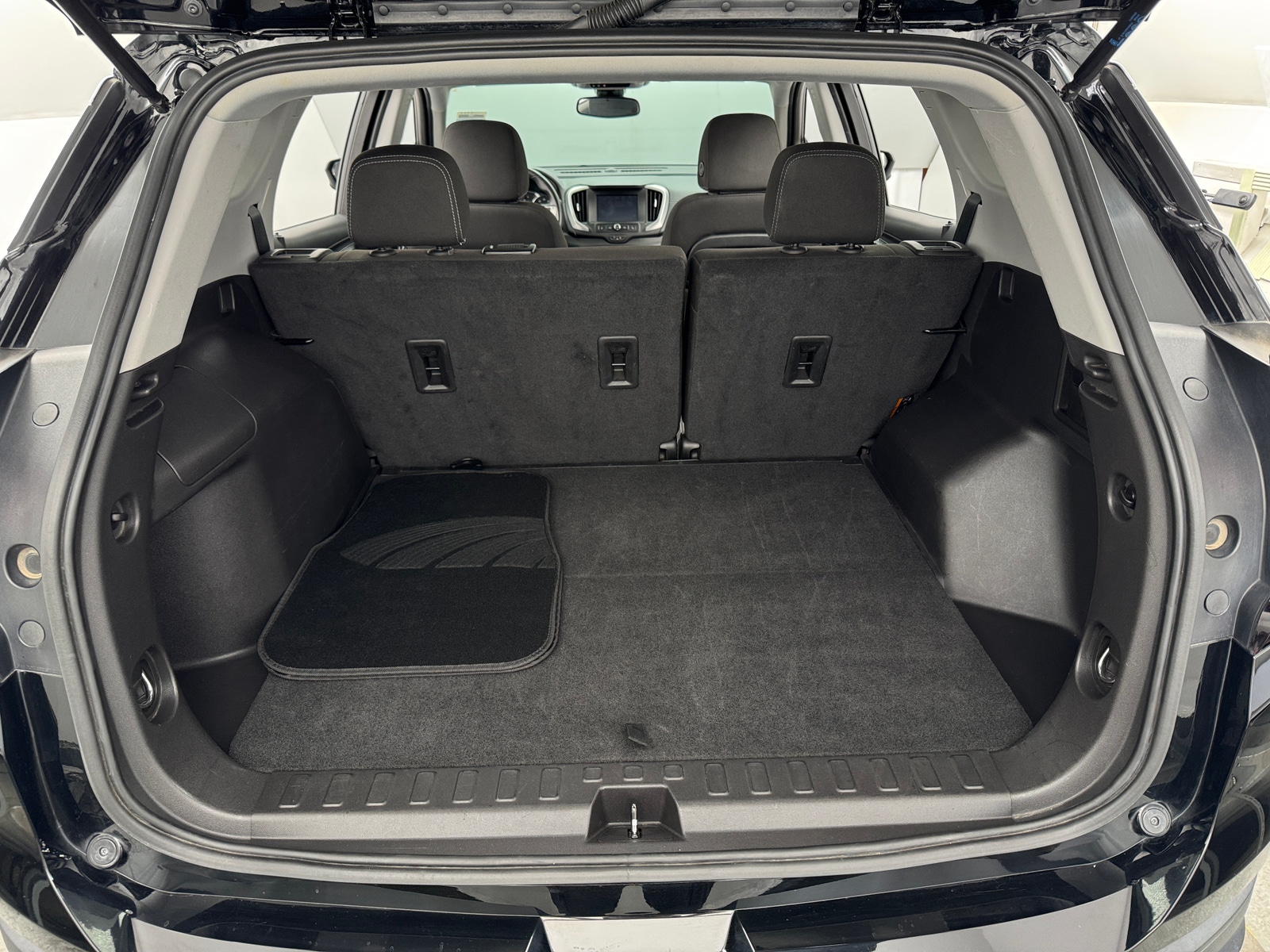 Thumbnail: 2024 GMC Terrain - 7