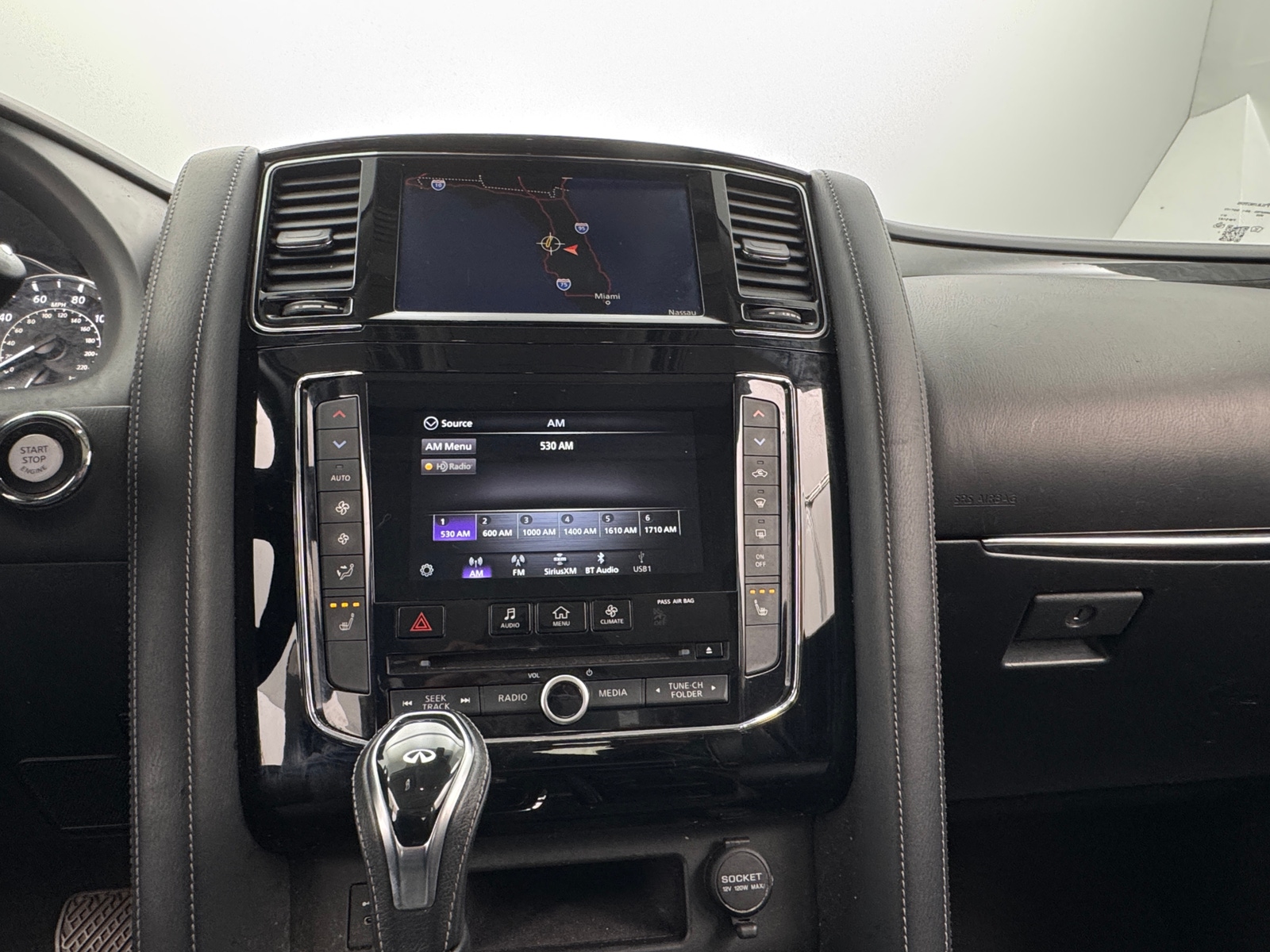 Thumbnail: 2021 INFINITI QX80 - 3