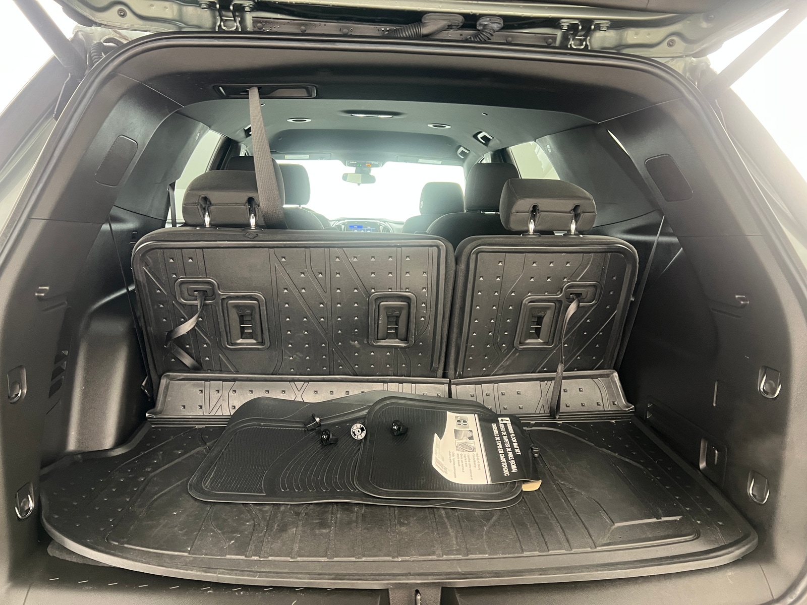 Thumbnail: 2022 Chevrolet Traverse - 7