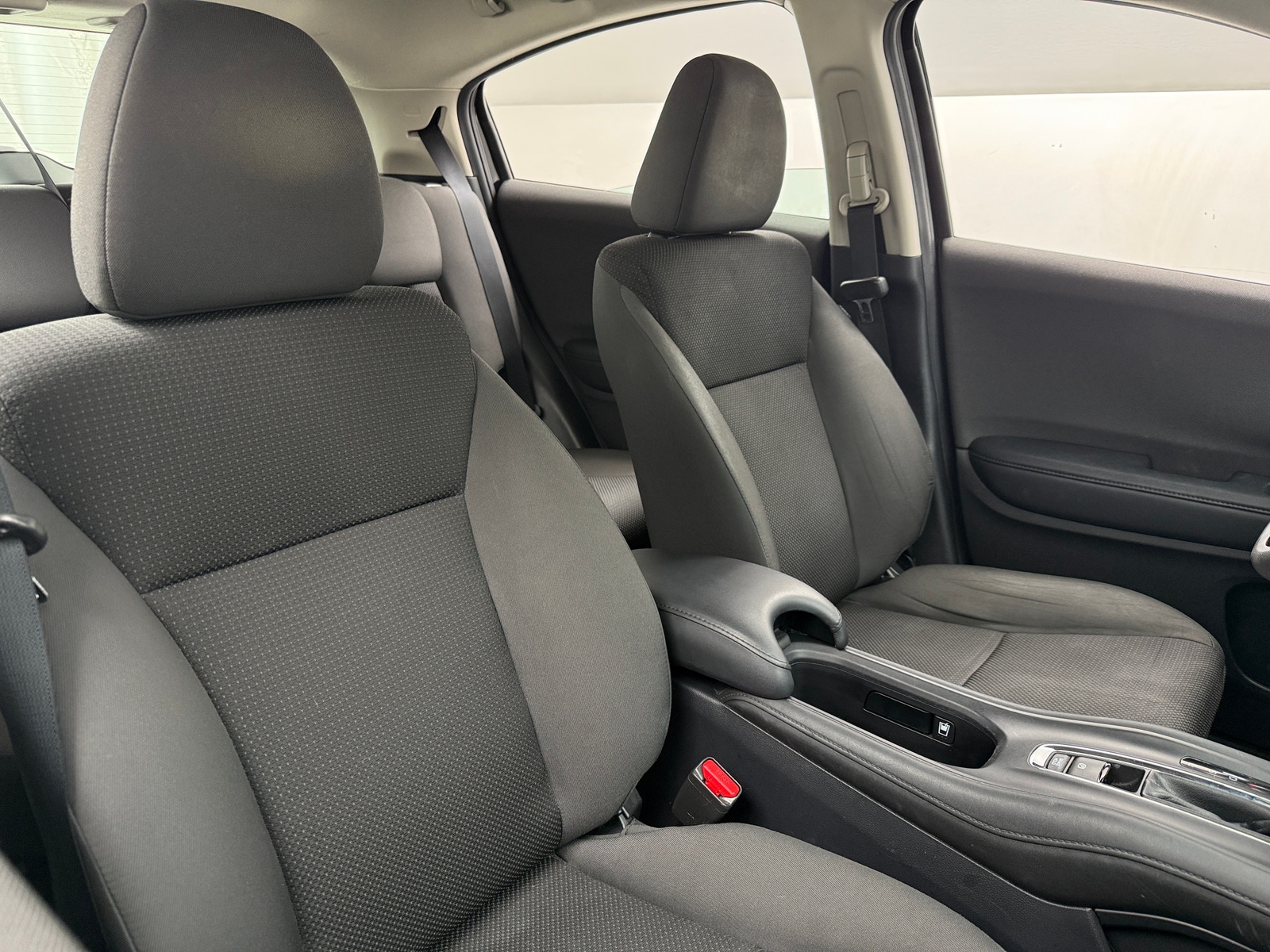 Thumbnail: 2019 Honda HR-V - 2