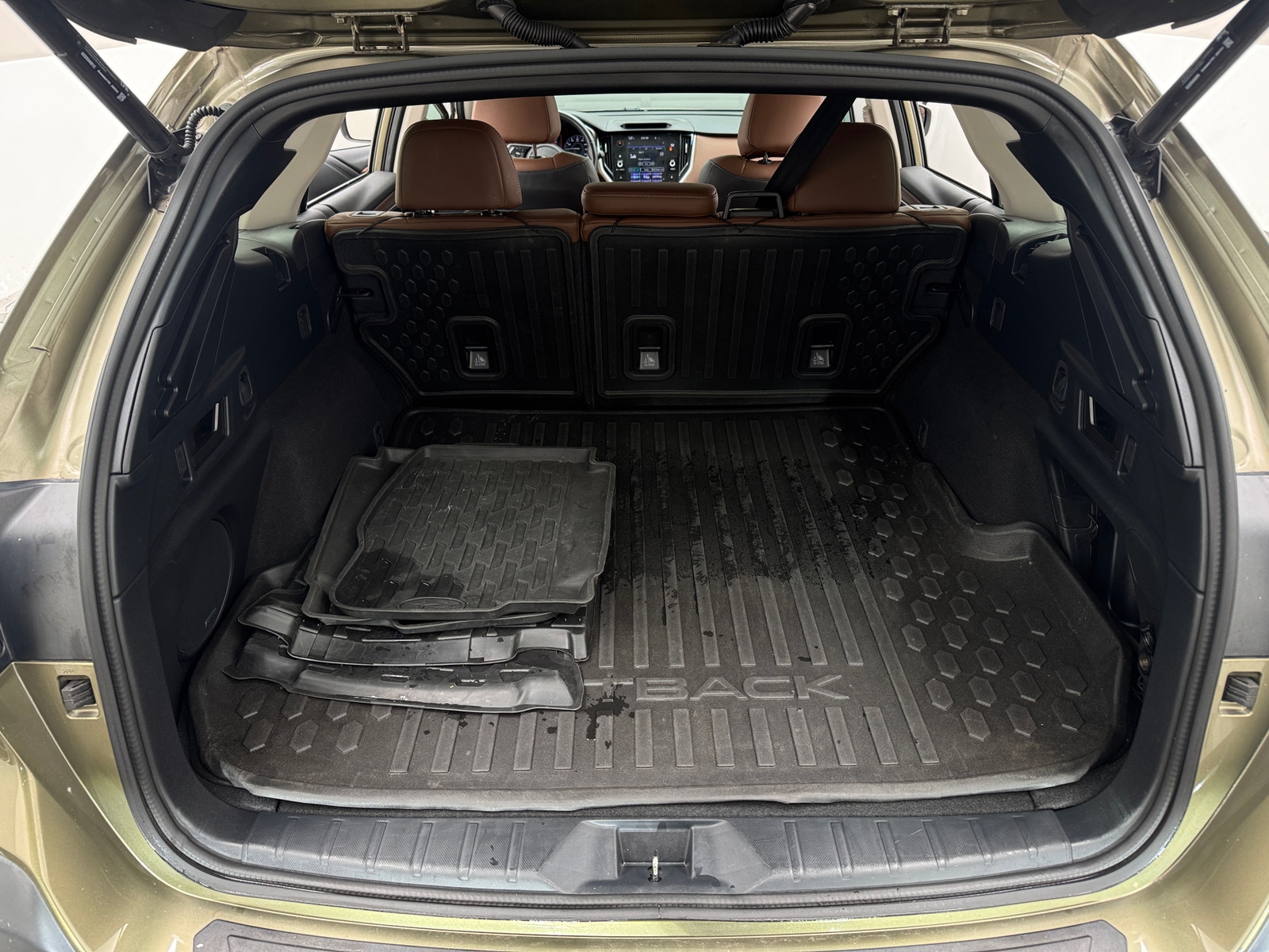 Thumbnail: 2022 Subaru Outback - 6