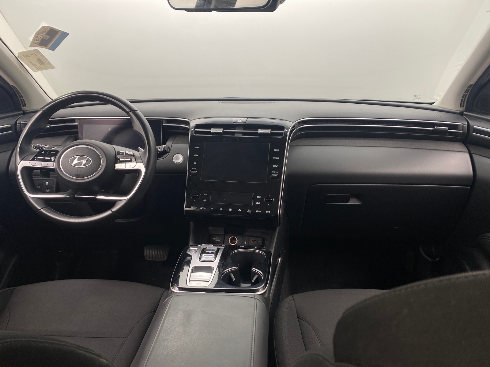 Thumbnail: 2022 Hyundai Tucson - 3