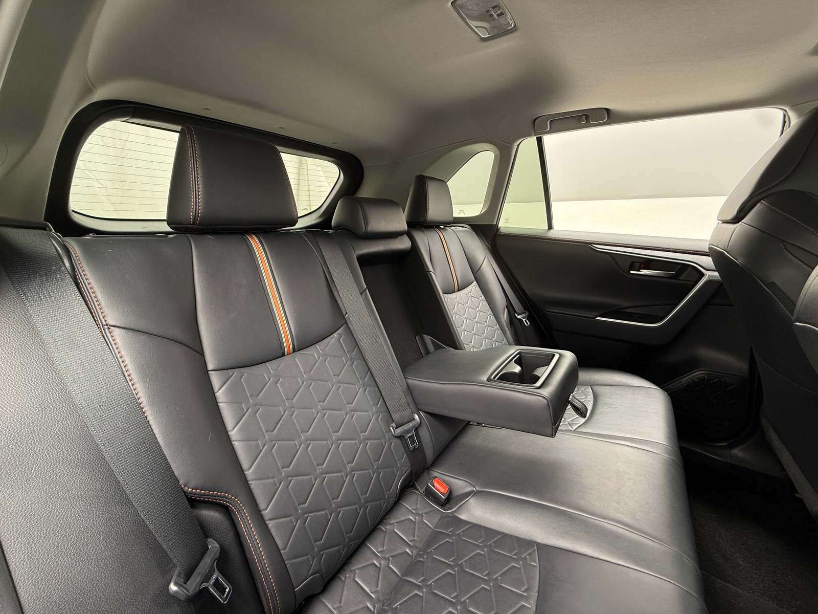 Thumbnail: 2019 Toyota RAV4 - 5