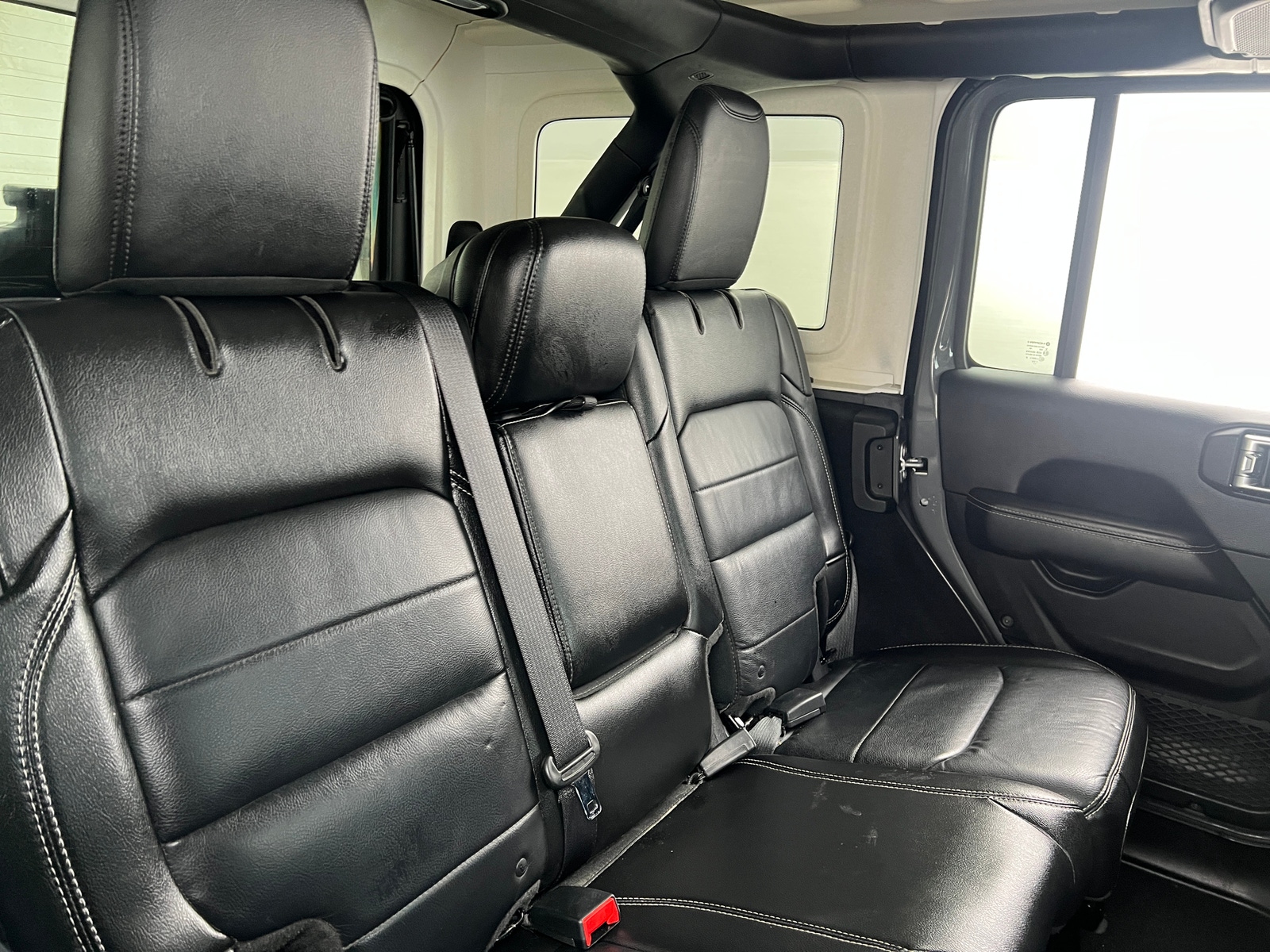 Thumbnail: 2018 Jeep Wrangler - 5