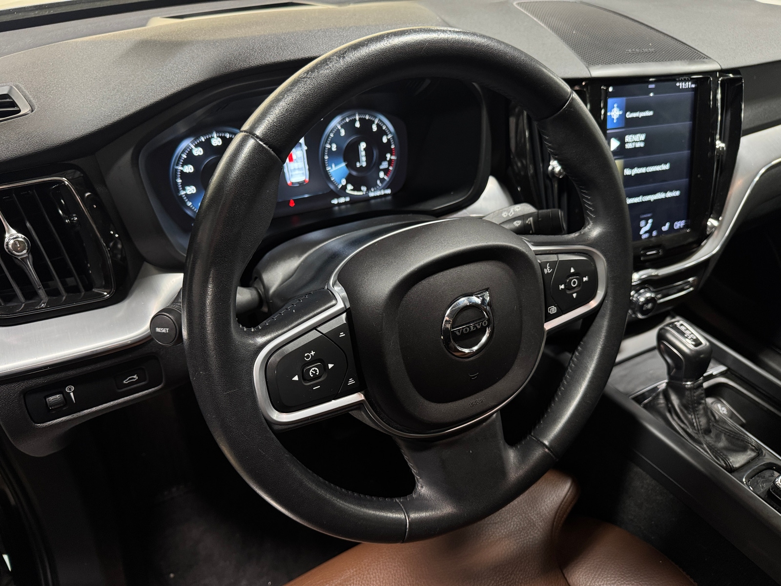 Thumbnail: 2019 Volvo XC60 - 4