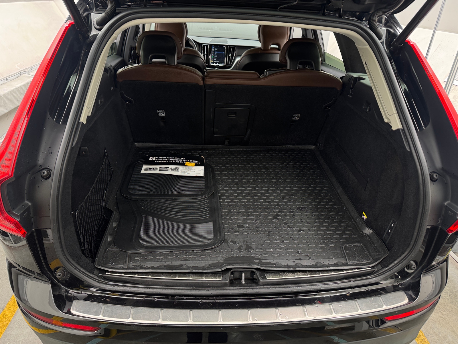 Thumbnail: 2019 Volvo XC60 - 6