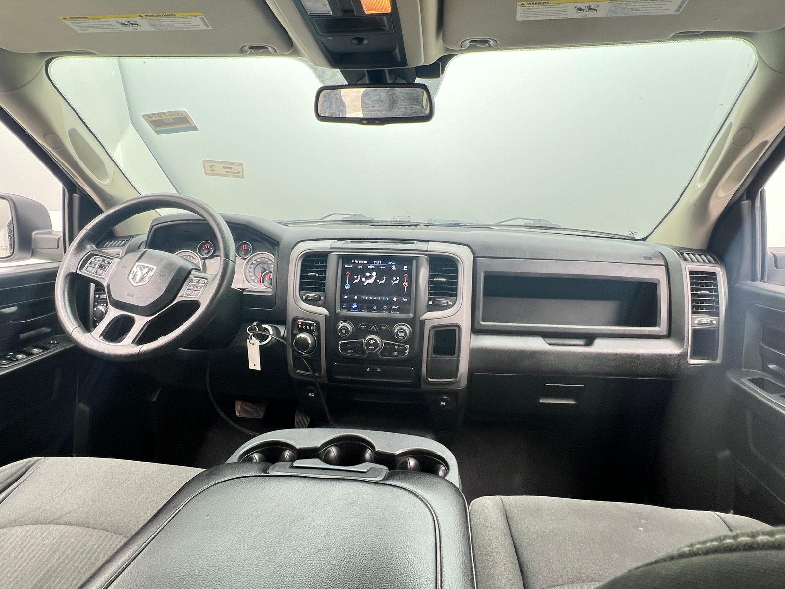 Thumbnail: 2021 RAM 1500 Classic - 3