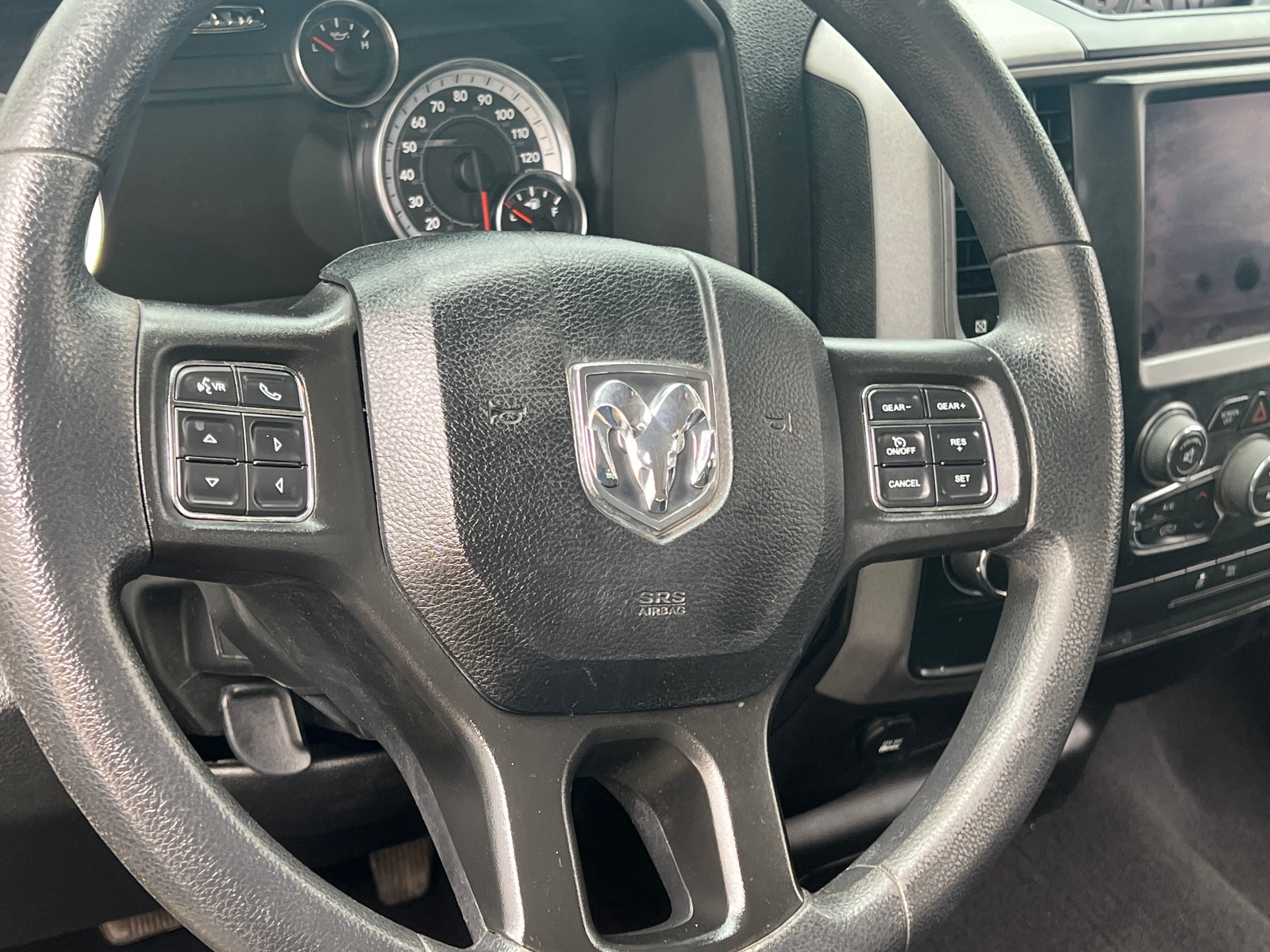 Thumbnail: 2021 RAM 1500 Classic - 5