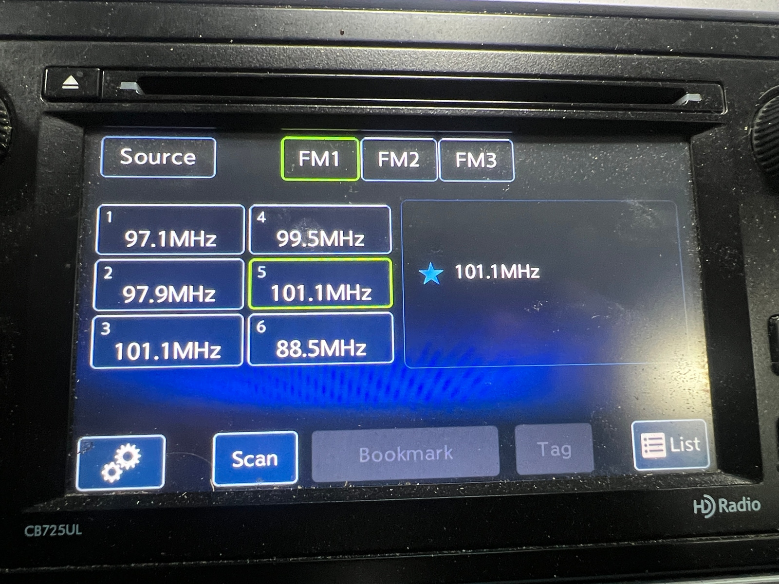 Thumbnail: 2016 Subaru Outback - 4