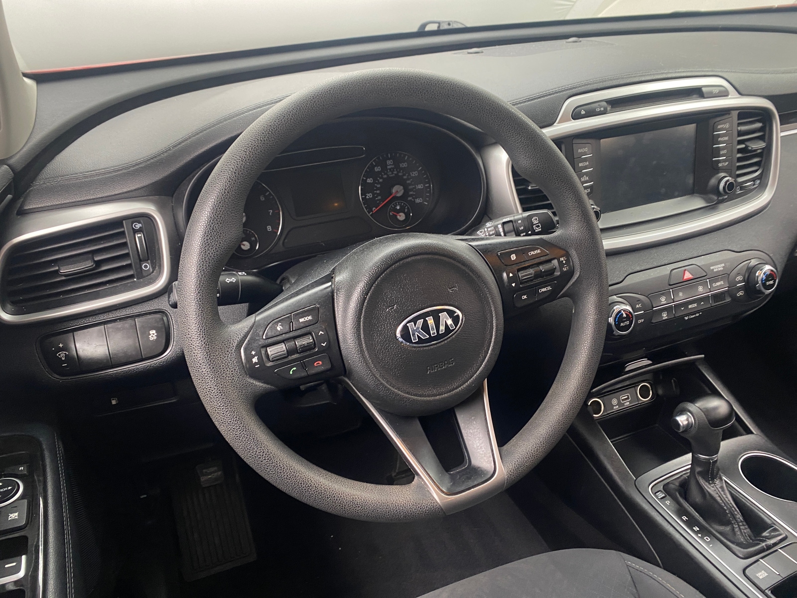 Thumbnail: 2018 Kia Sorento - 5