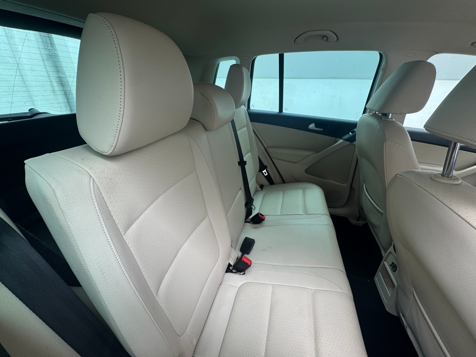 Thumbnail: 2014 Volkswagen Tiguan - 5