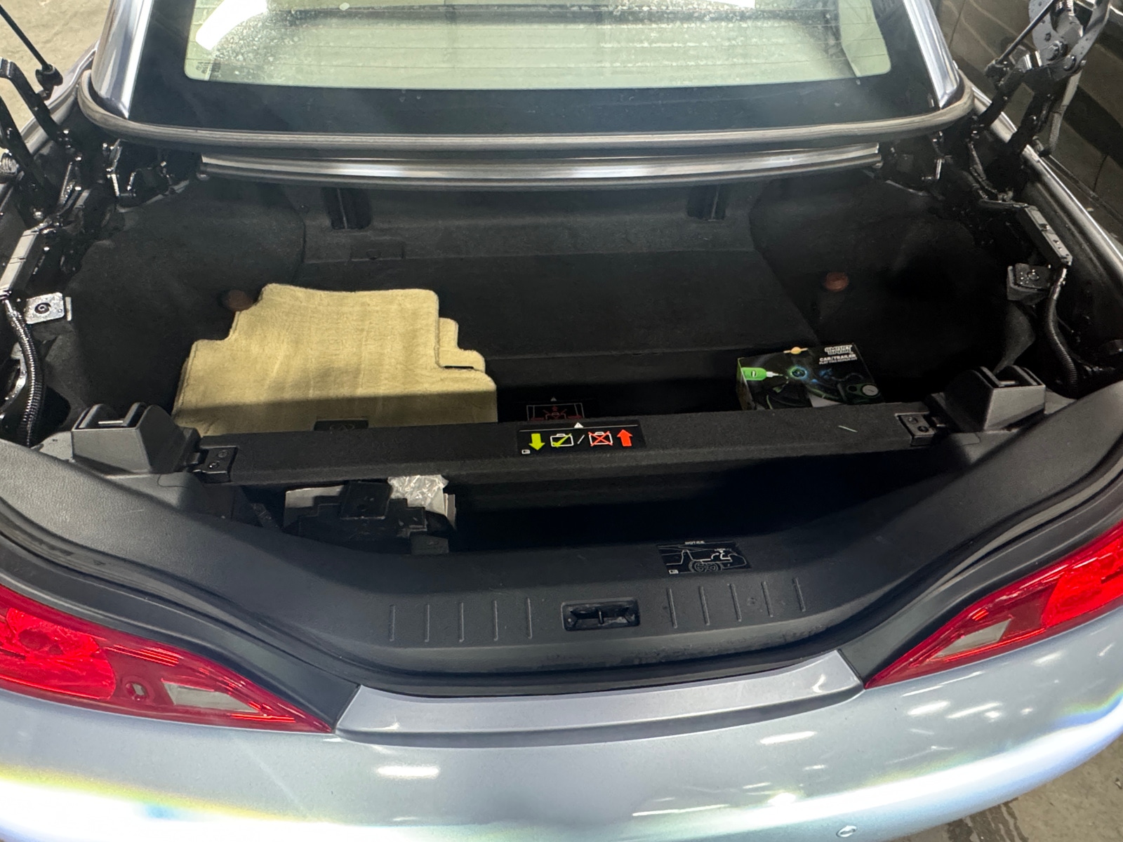 Thumbnail: 2011 INFINITI G37 - 6