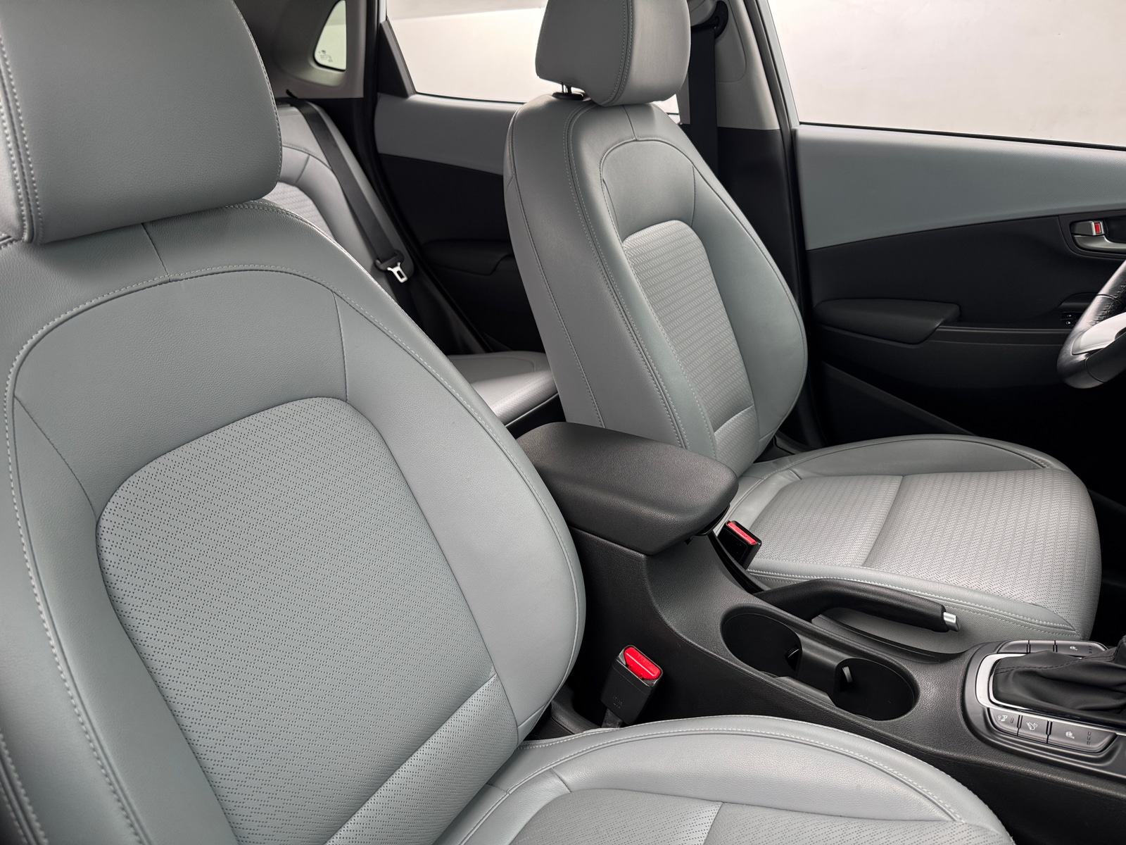 Thumbnail: 2020 Hyundai Kona - 2