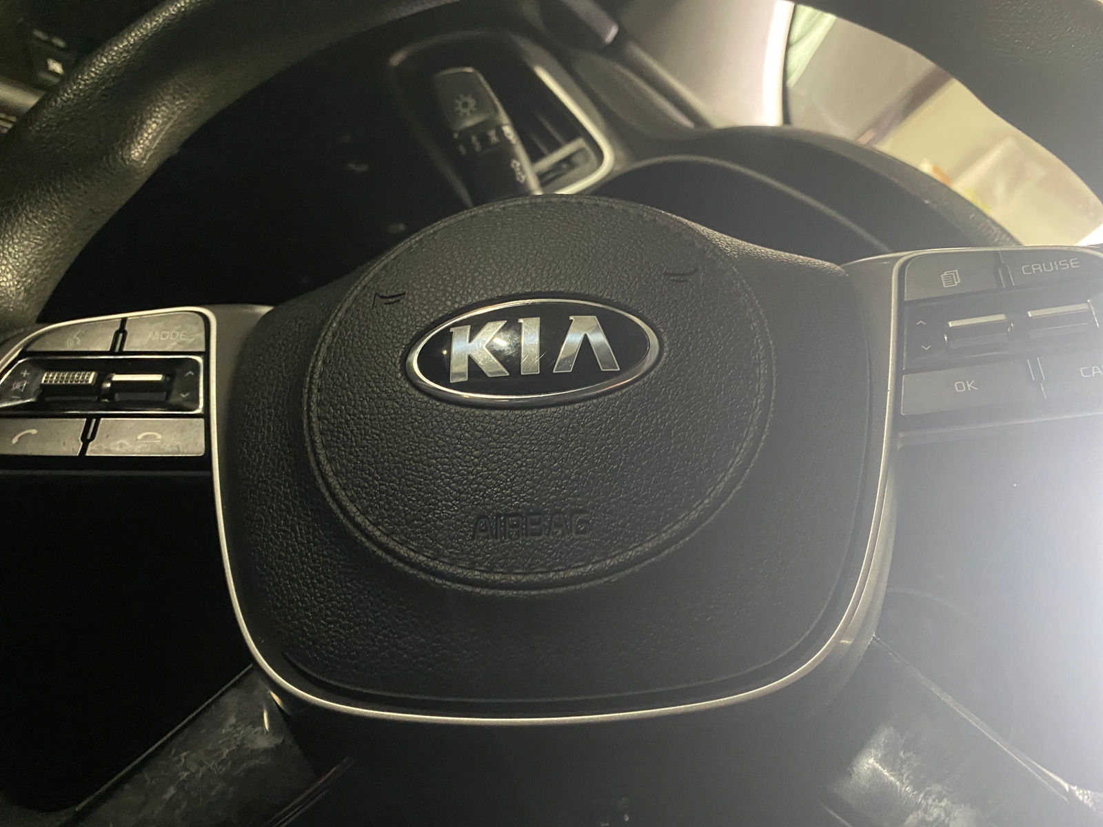 Thumbnail: 2019 Kia Sorento - 5