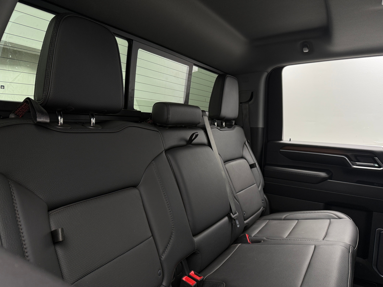 Thumbnail: 2024 GMC Sierra 2500 - 5