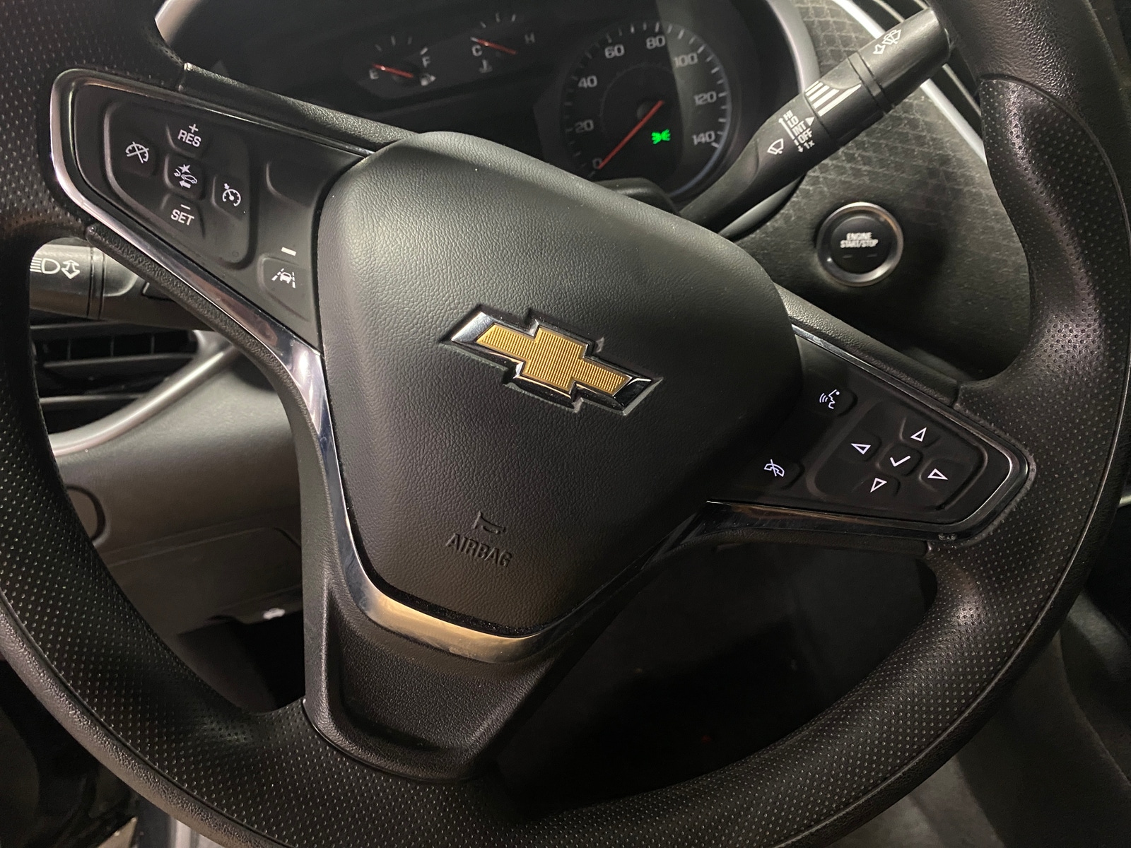 Thumbnail: 2023 Chevrolet Malibu - 5