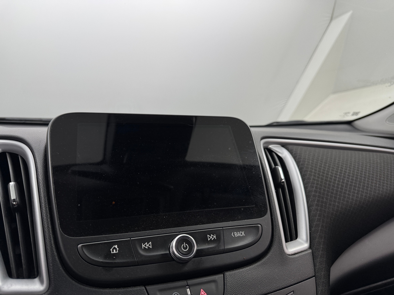 Thumbnail: 2023 Chevrolet Malibu - 4