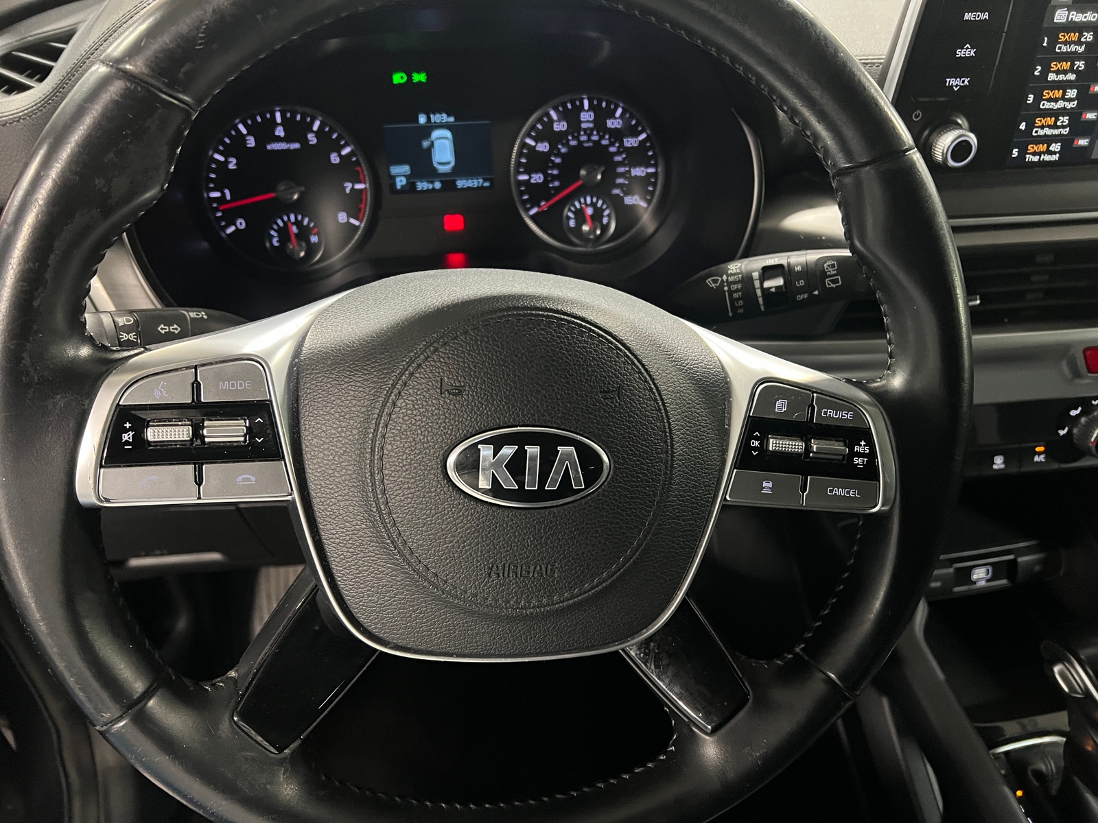 Thumbnail: 2020 Kia Telluride - 4