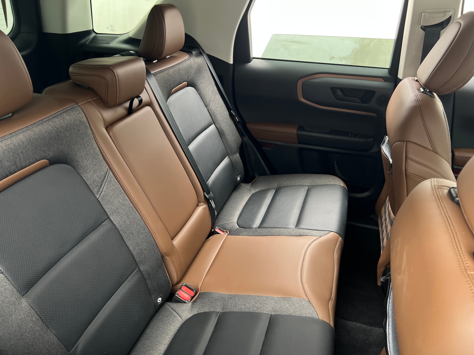 Thumbnail: 2022 Ford Bronco Sport - 6