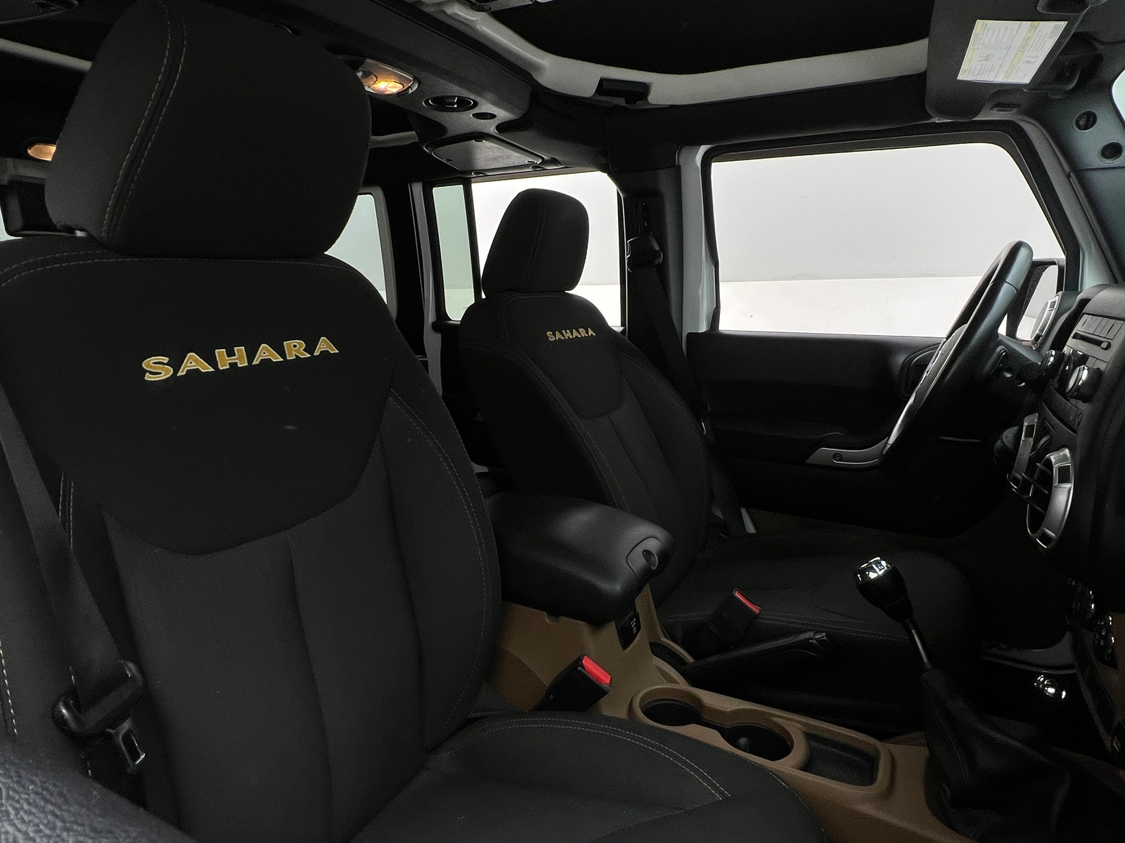 Thumbnail: 2016 Jeep Wrangler - 2