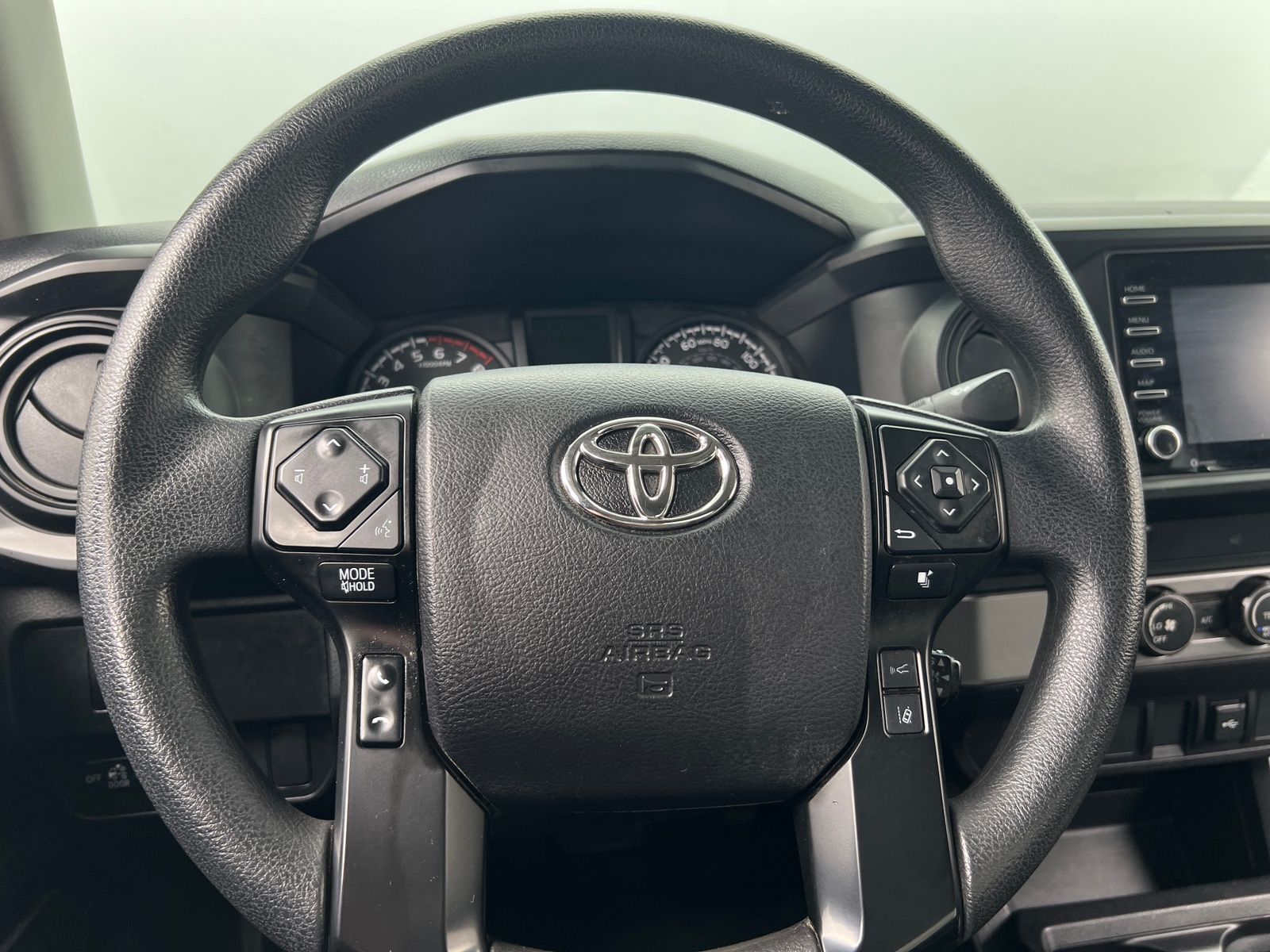 Thumbnail: 2022 Toyota Tacoma - 5