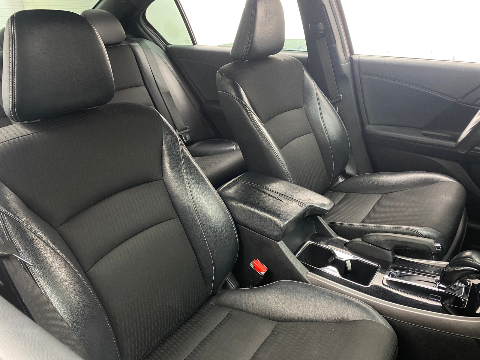 Thumbnail: 2017 Honda Accord - 2