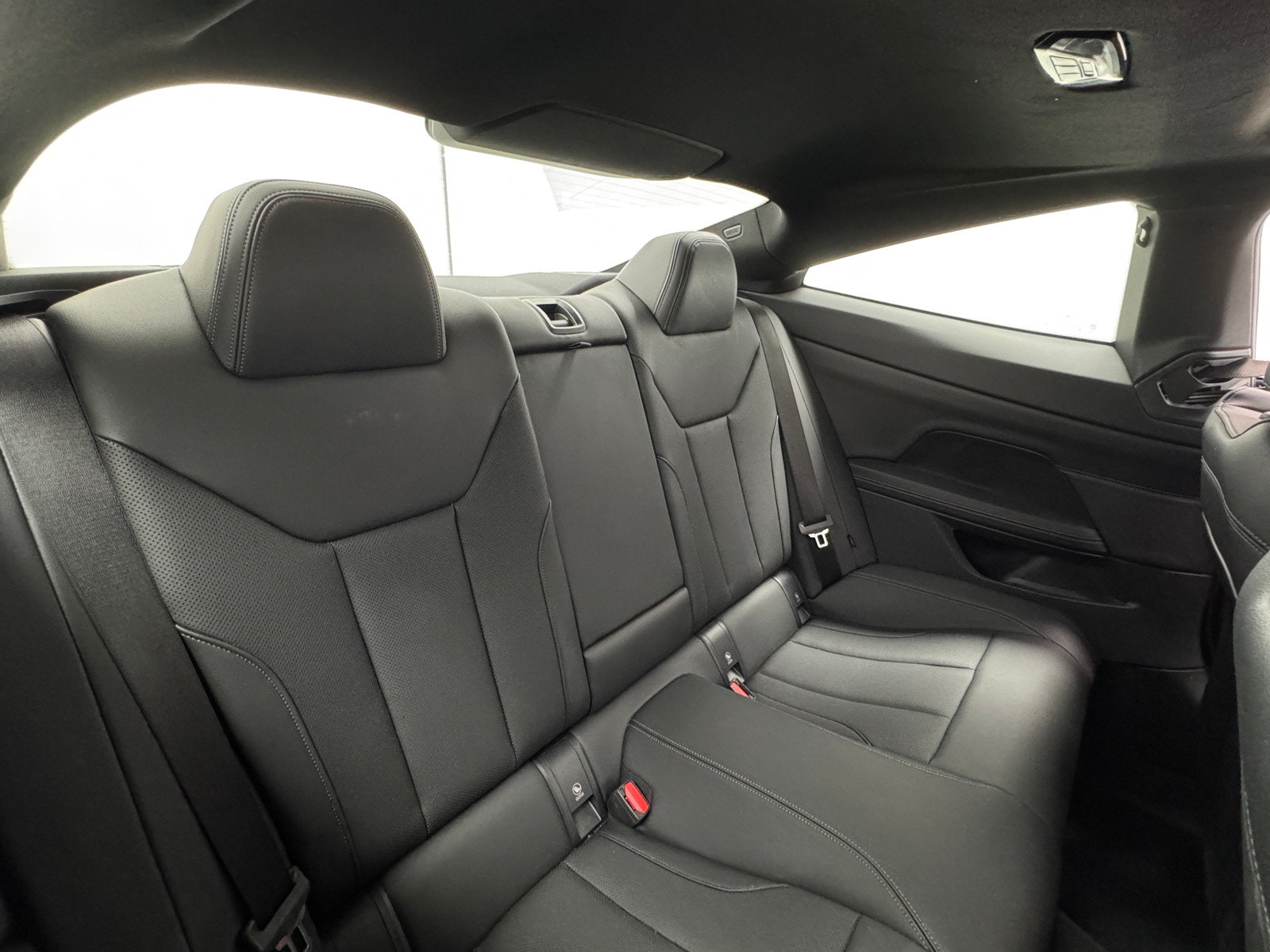 Thumbnail: 2025 BMW 4 Series - 4