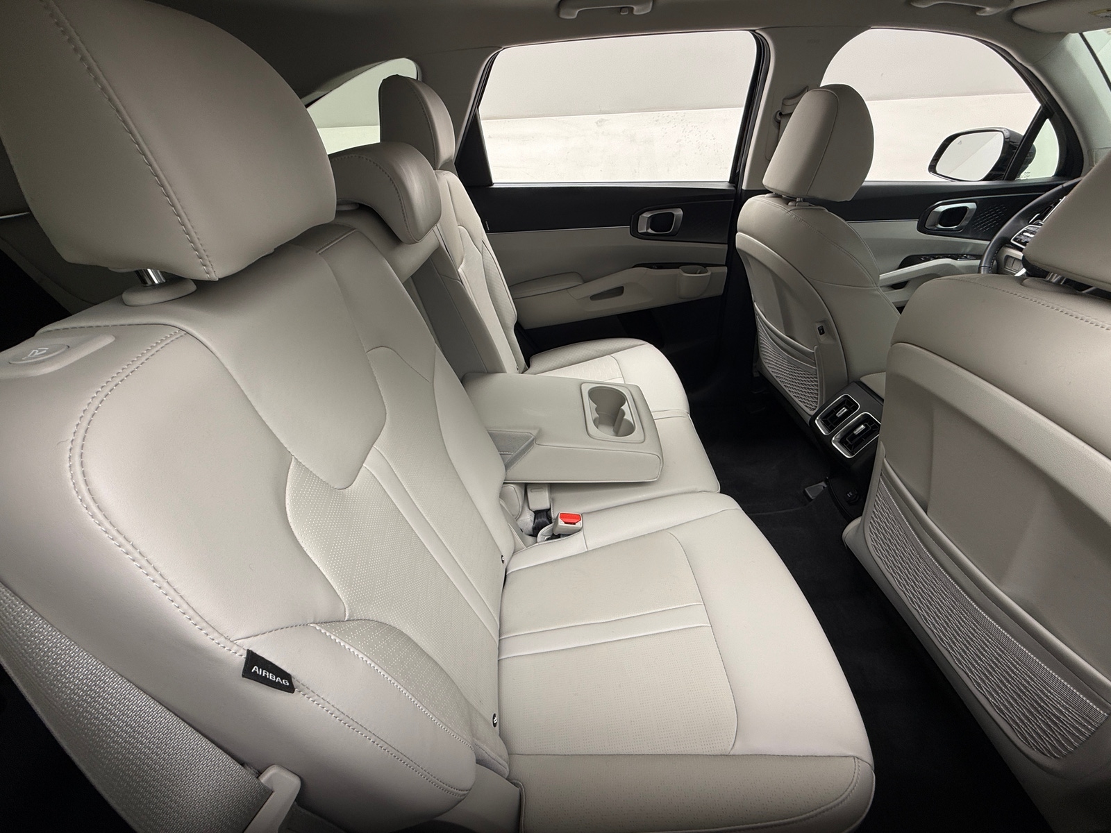 Thumbnail: 2025 Kia Sorento - 5