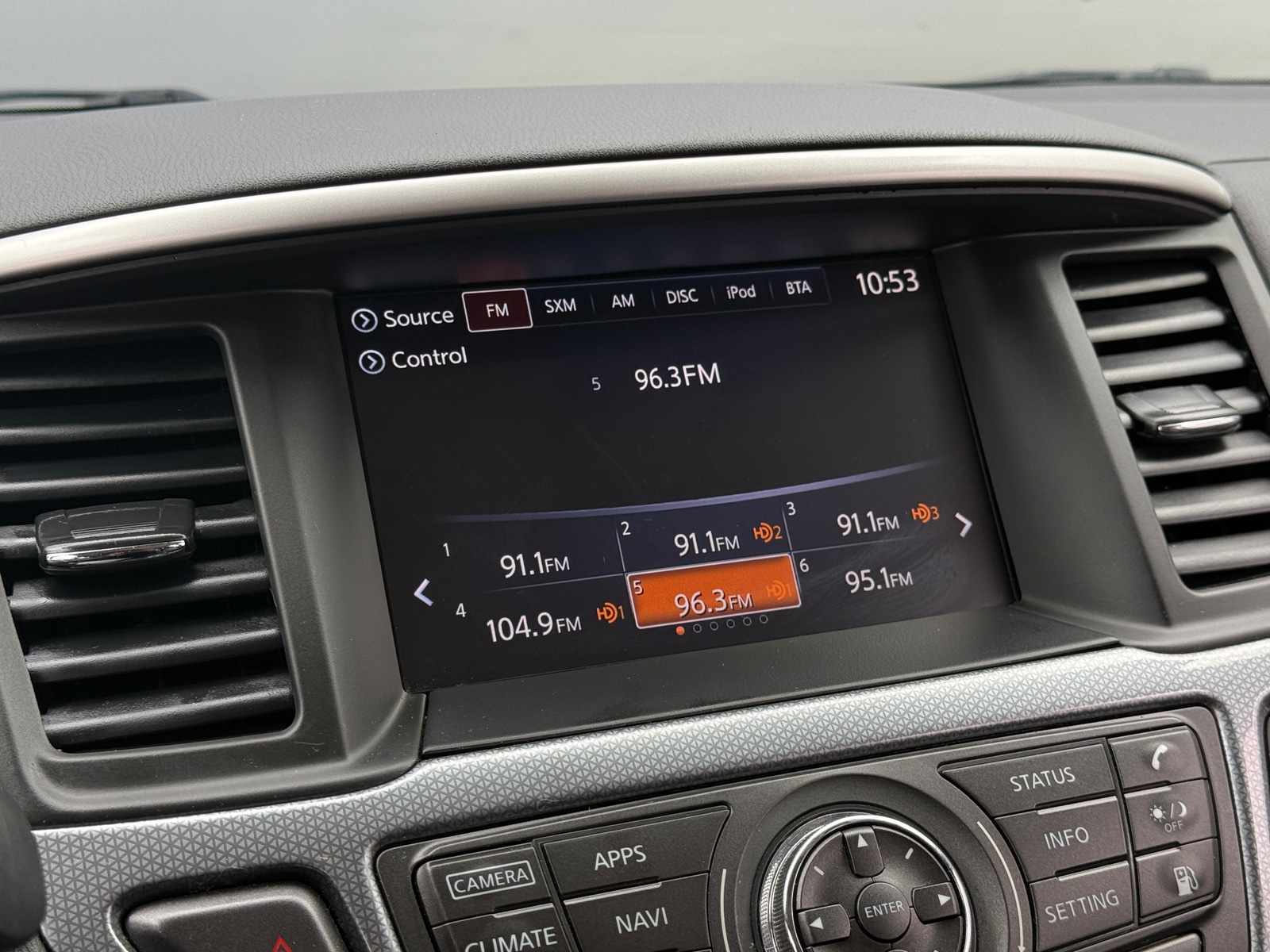 Thumbnail: 2018 Nissan Pathfinder - 3