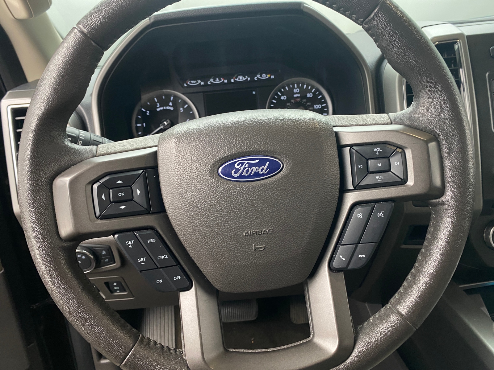 Thumbnail: 2018 Ford Expedition - 4