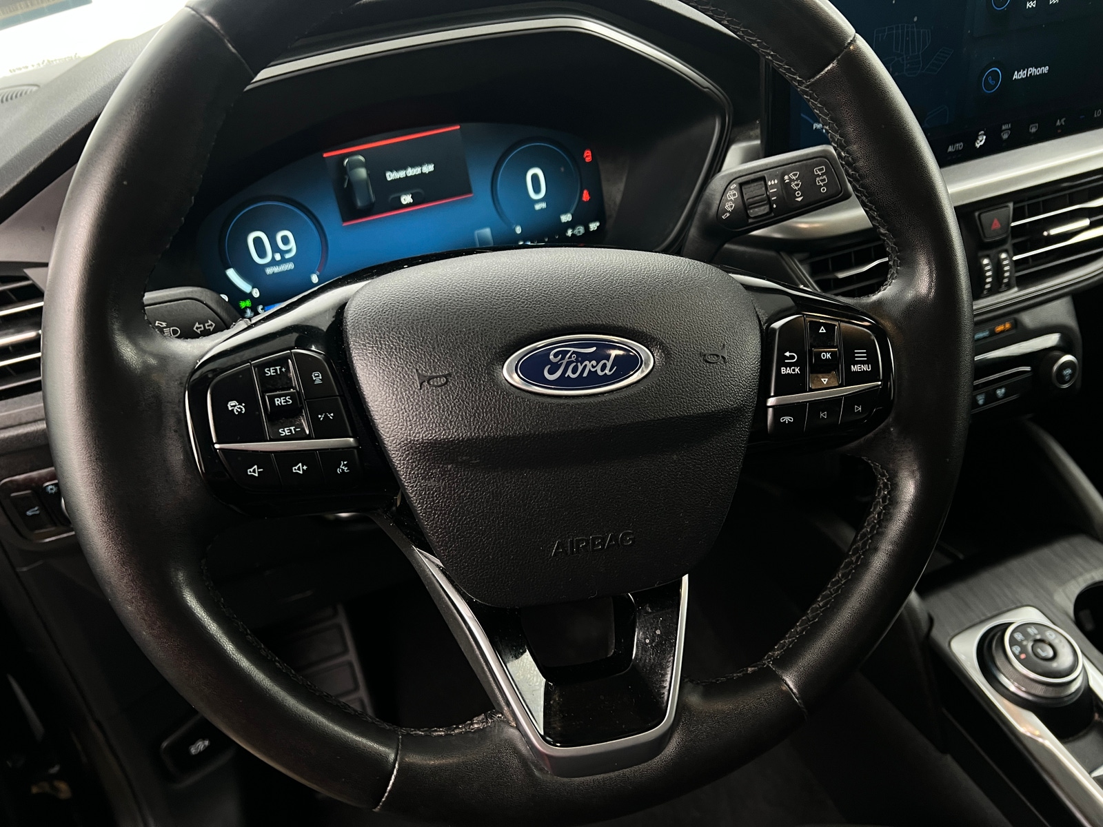 Thumbnail: 2023 Ford Escape - 5