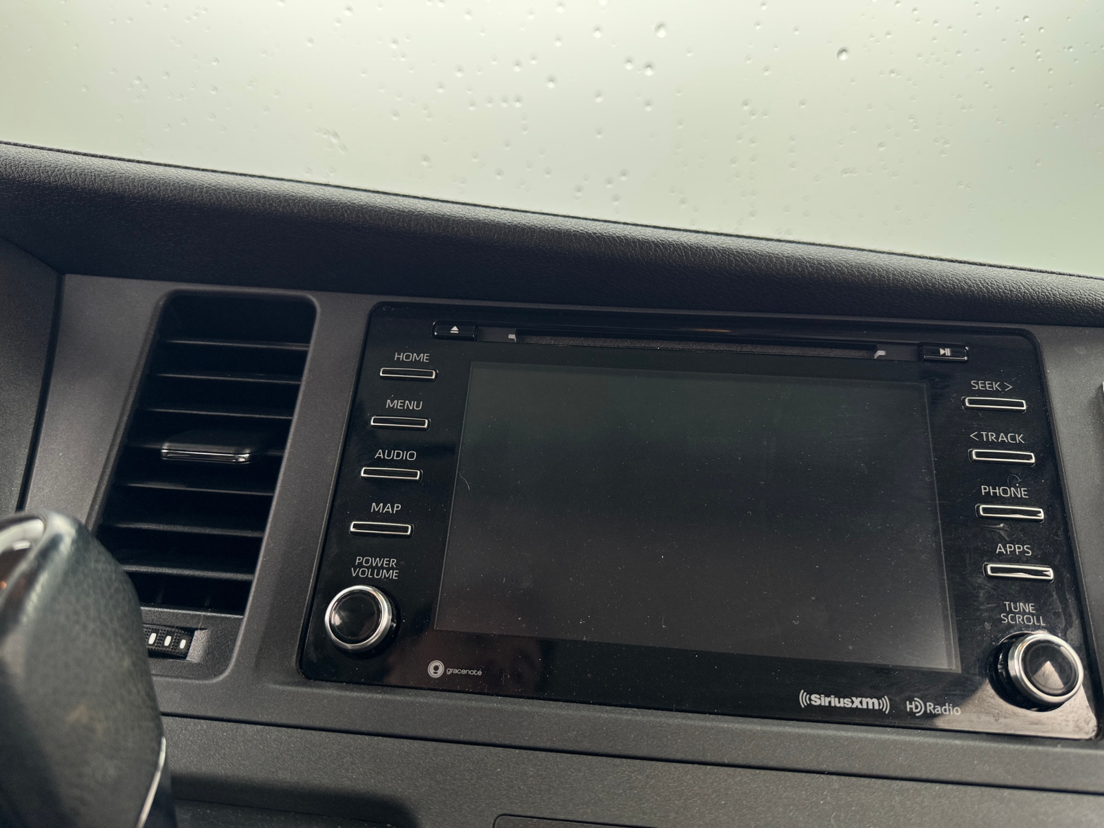 Thumbnail: 2020 Toyota Sienna - 3