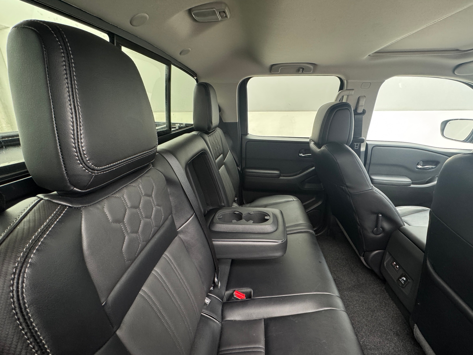 Thumbnail: 2024 Nissan Frontier - 5