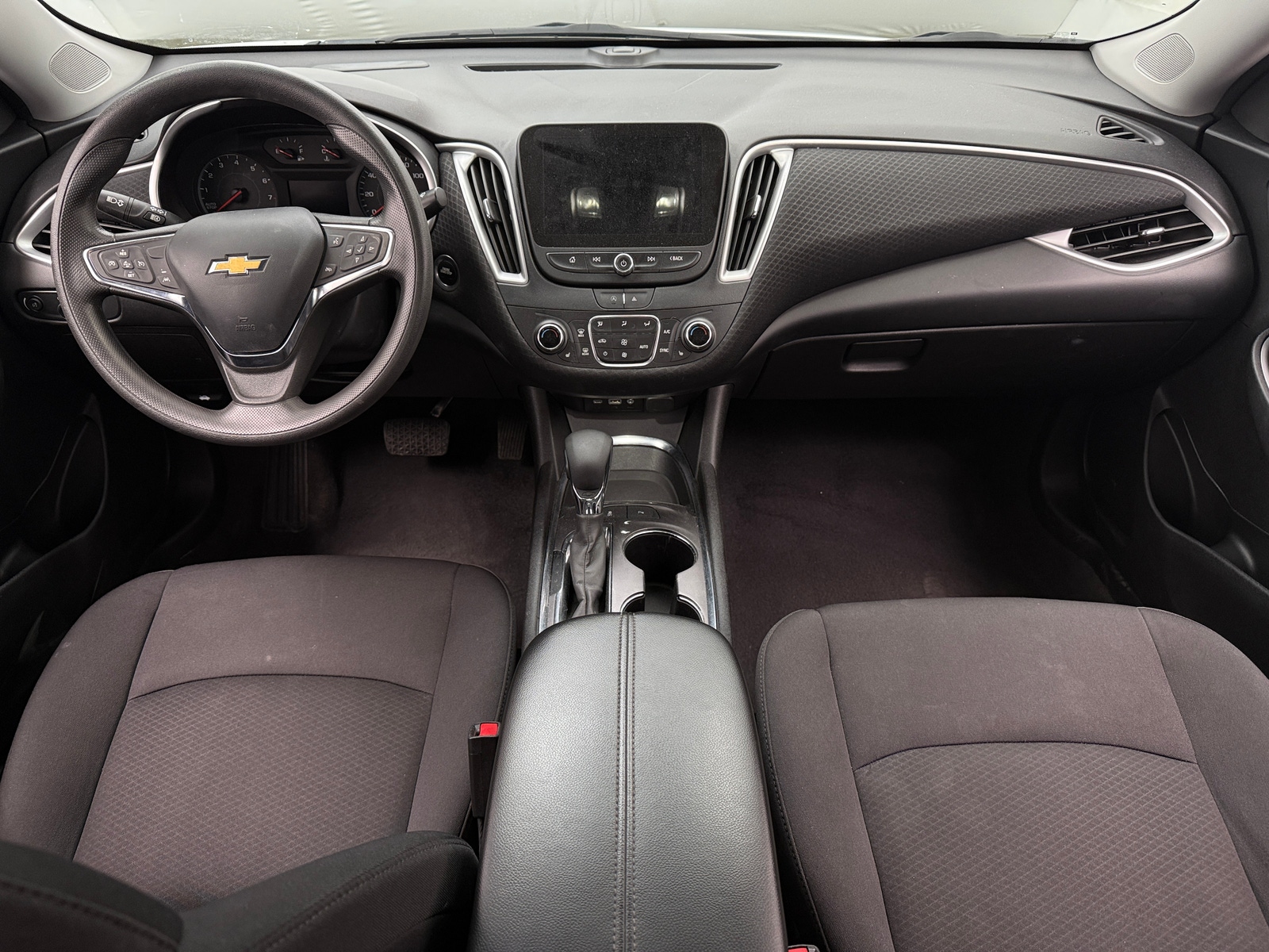 Thumbnail: 2024 Chevrolet Malibu - 3