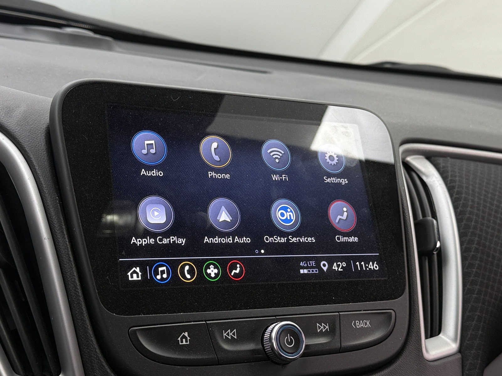 Thumbnail: 2024 Chevrolet Malibu - 4