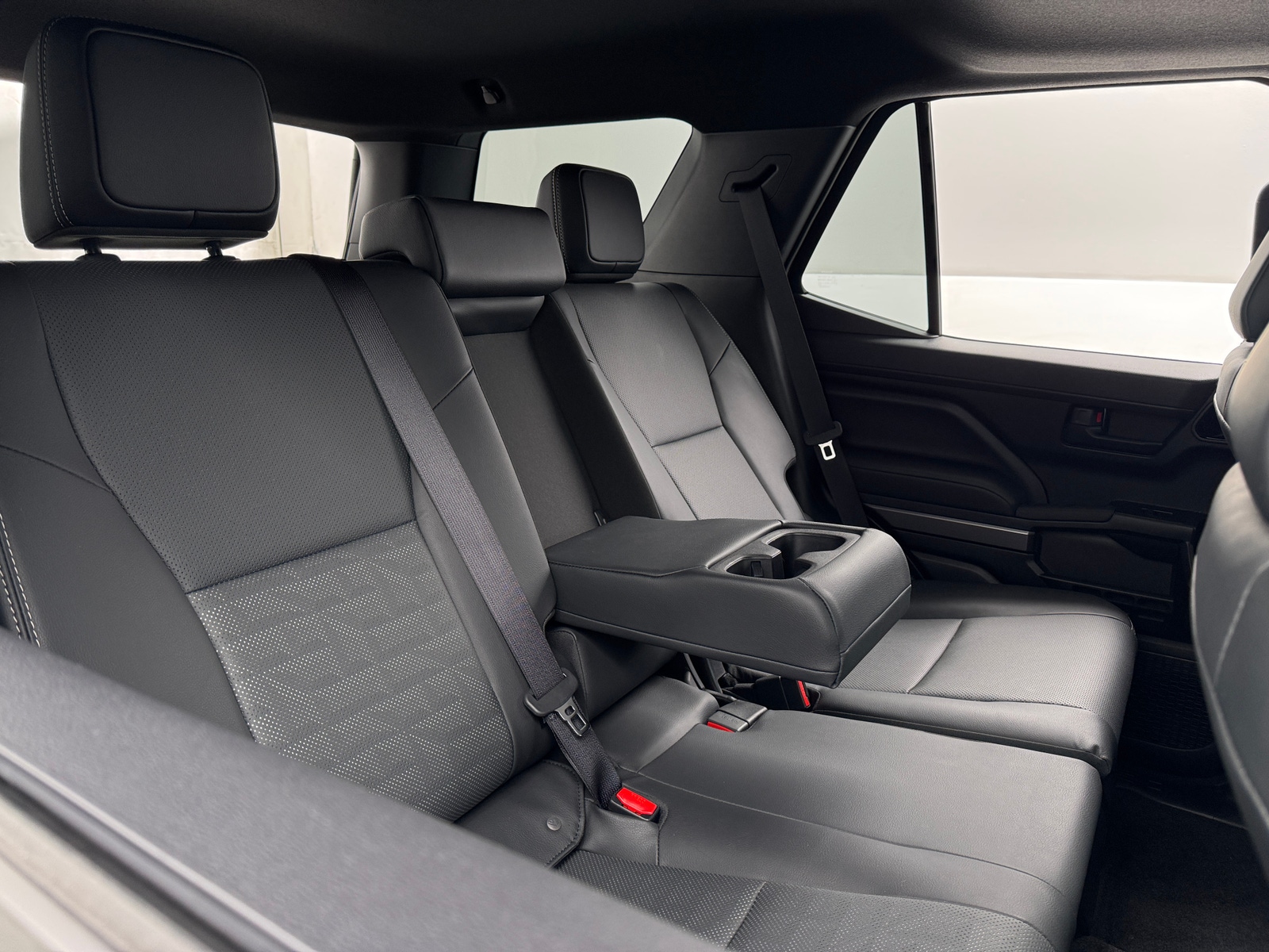 Thumbnail: 2025 Toyota 4Runner - 5