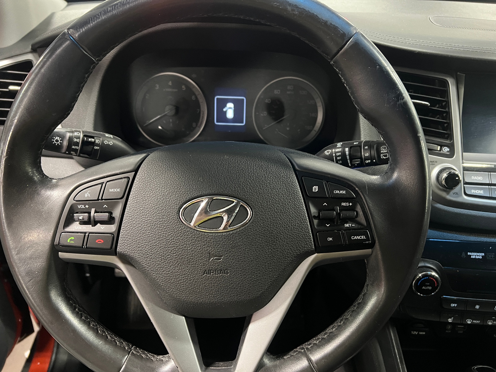 Thumbnail: 2016 Hyundai Tucson - 4