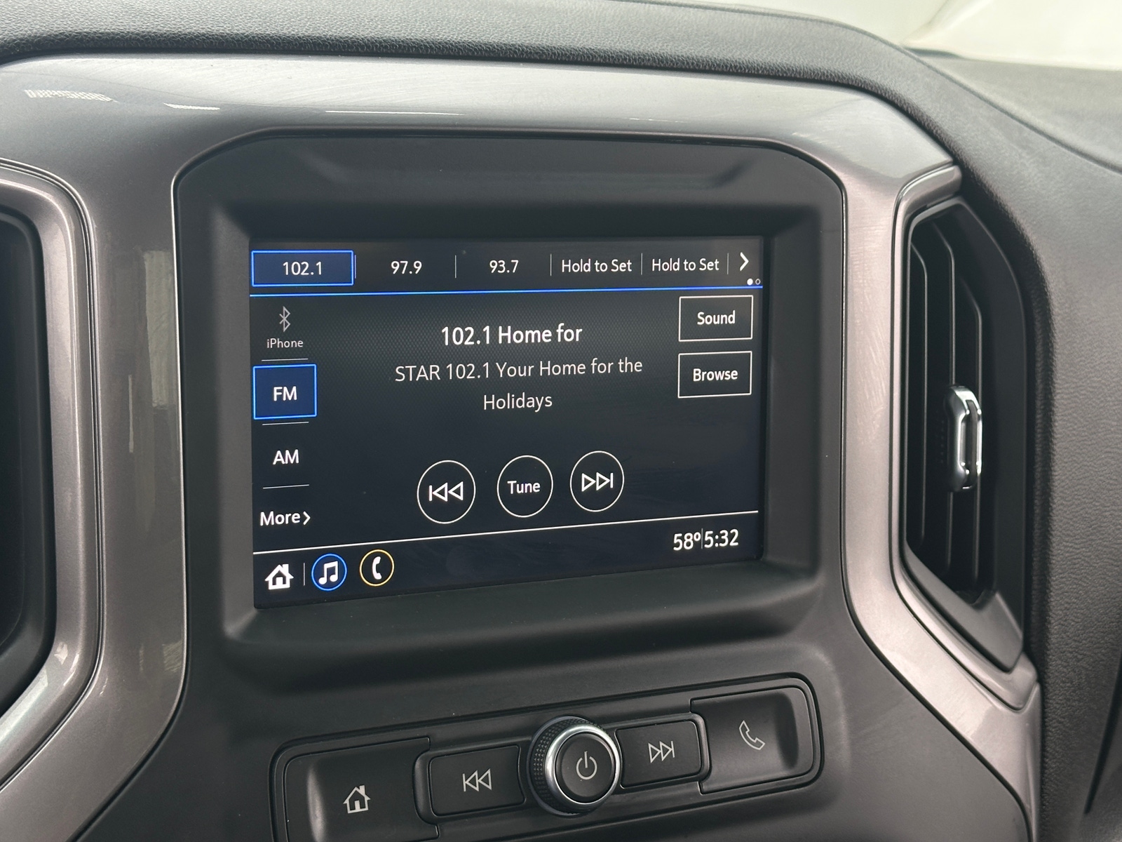 Thumbnail: 2023 Chevrolet Silverado 2500 - 3