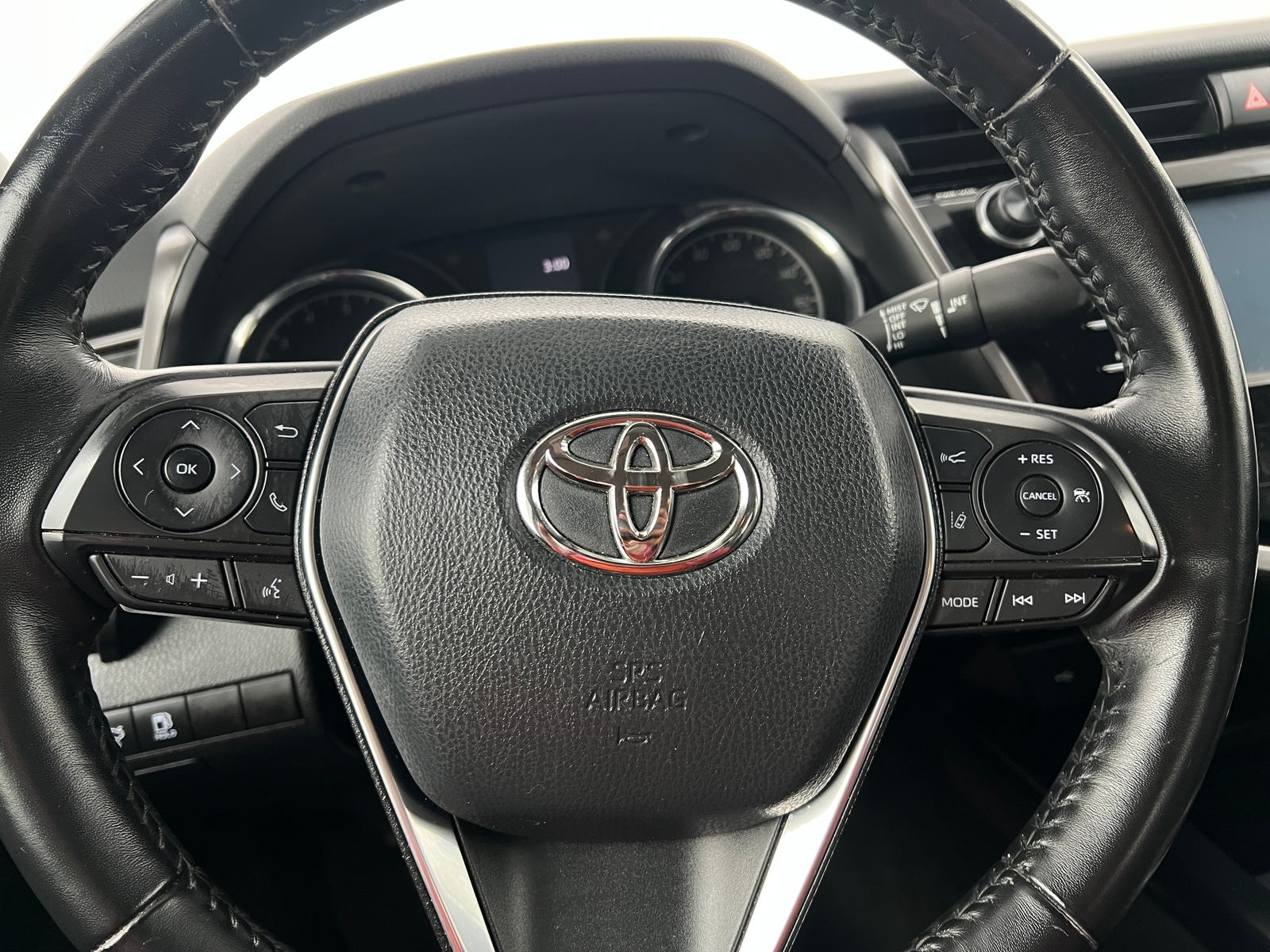 Thumbnail: 2020 Toyota Camry - 4