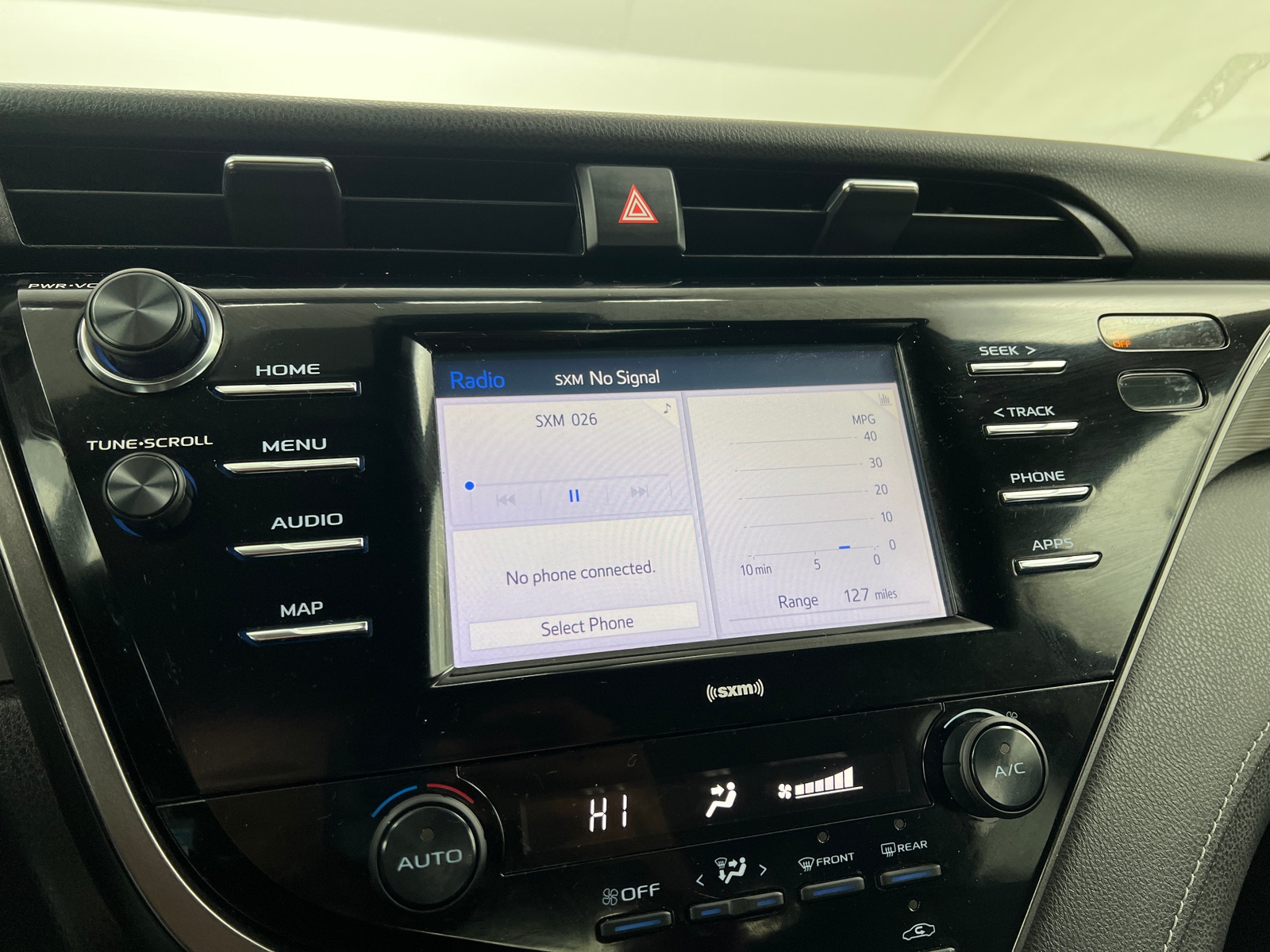 Thumbnail: 2020 Toyota Camry - 3