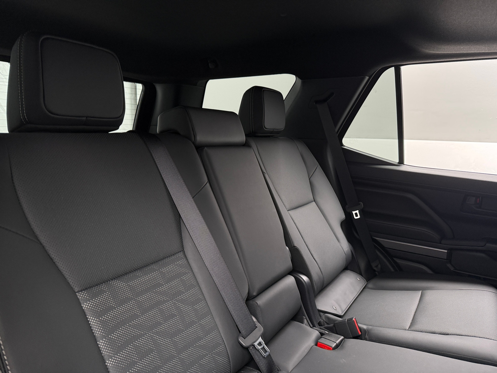 Thumbnail: 2025 Toyota 4Runner - 5