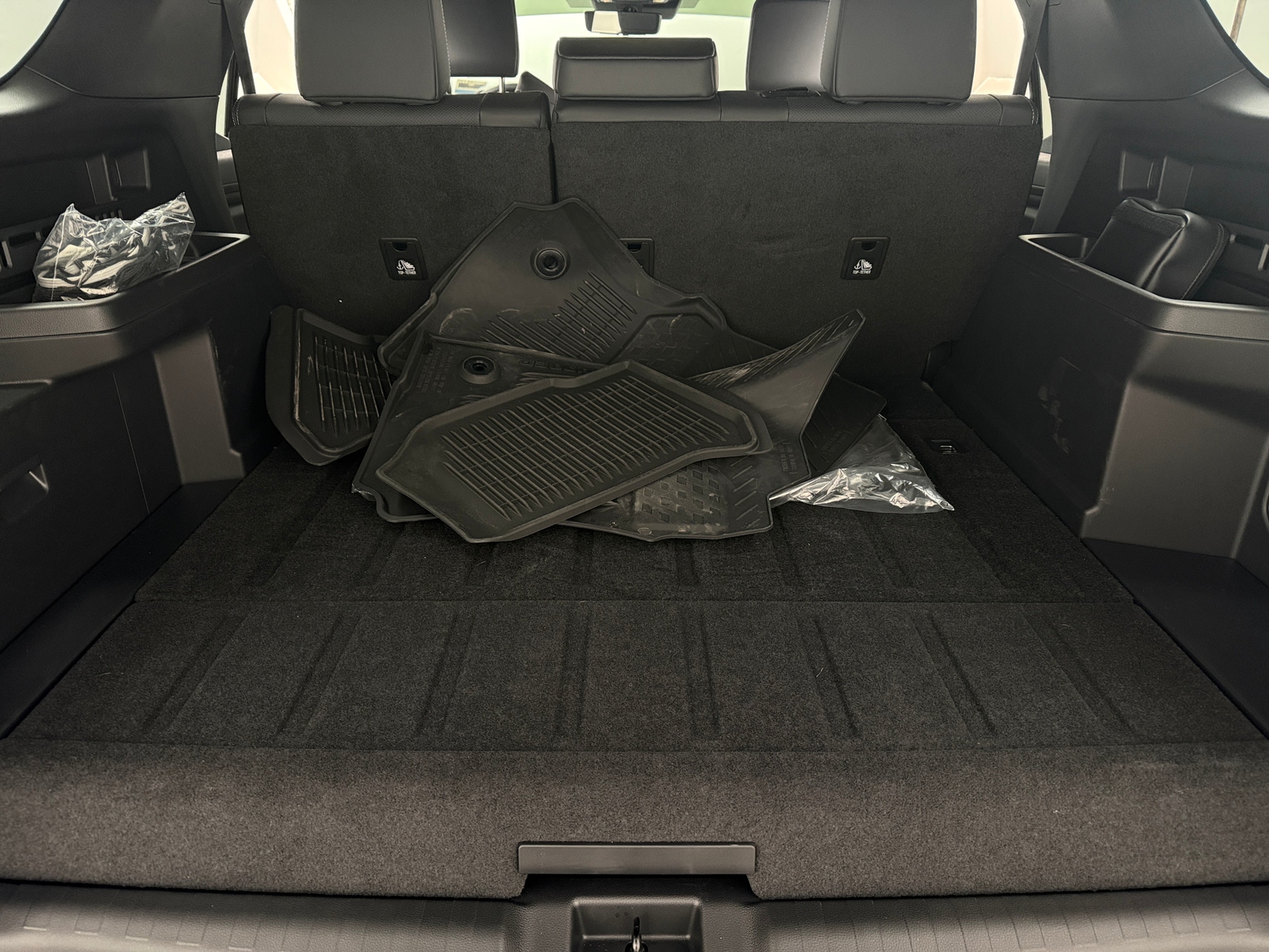 Thumbnail: 2025 Toyota 4Runner - 6